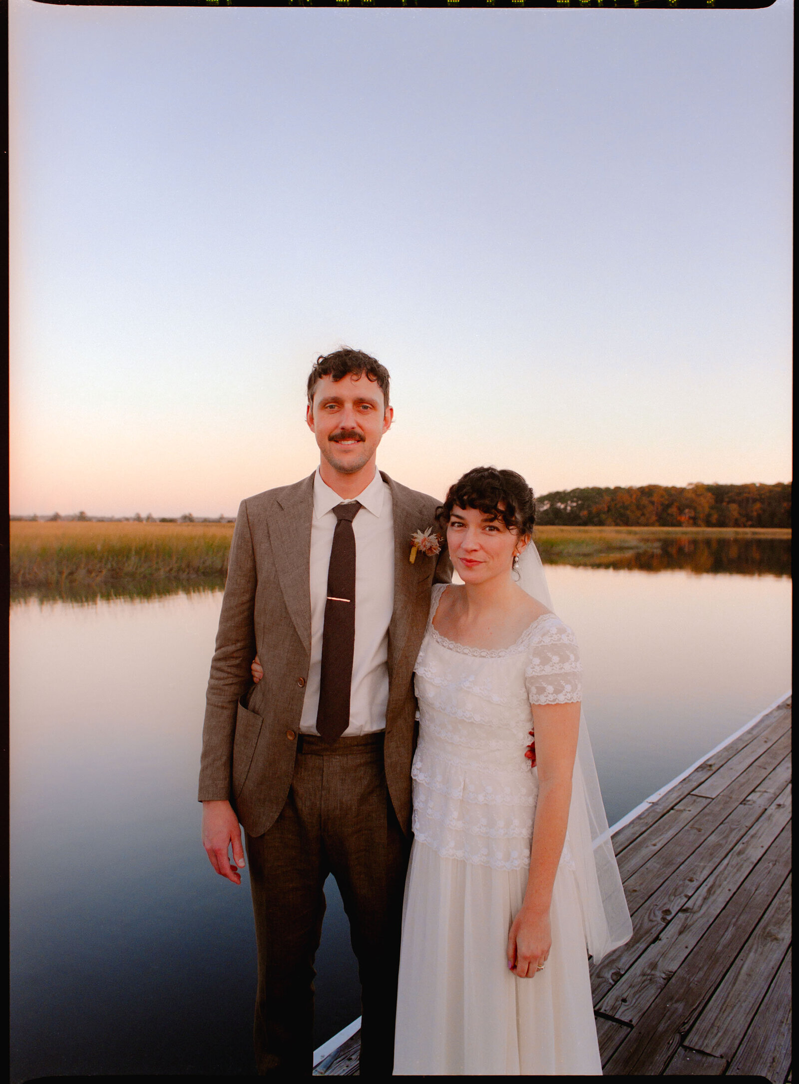 coastal-colorful-wedding-film-photos-jess-buckley-57