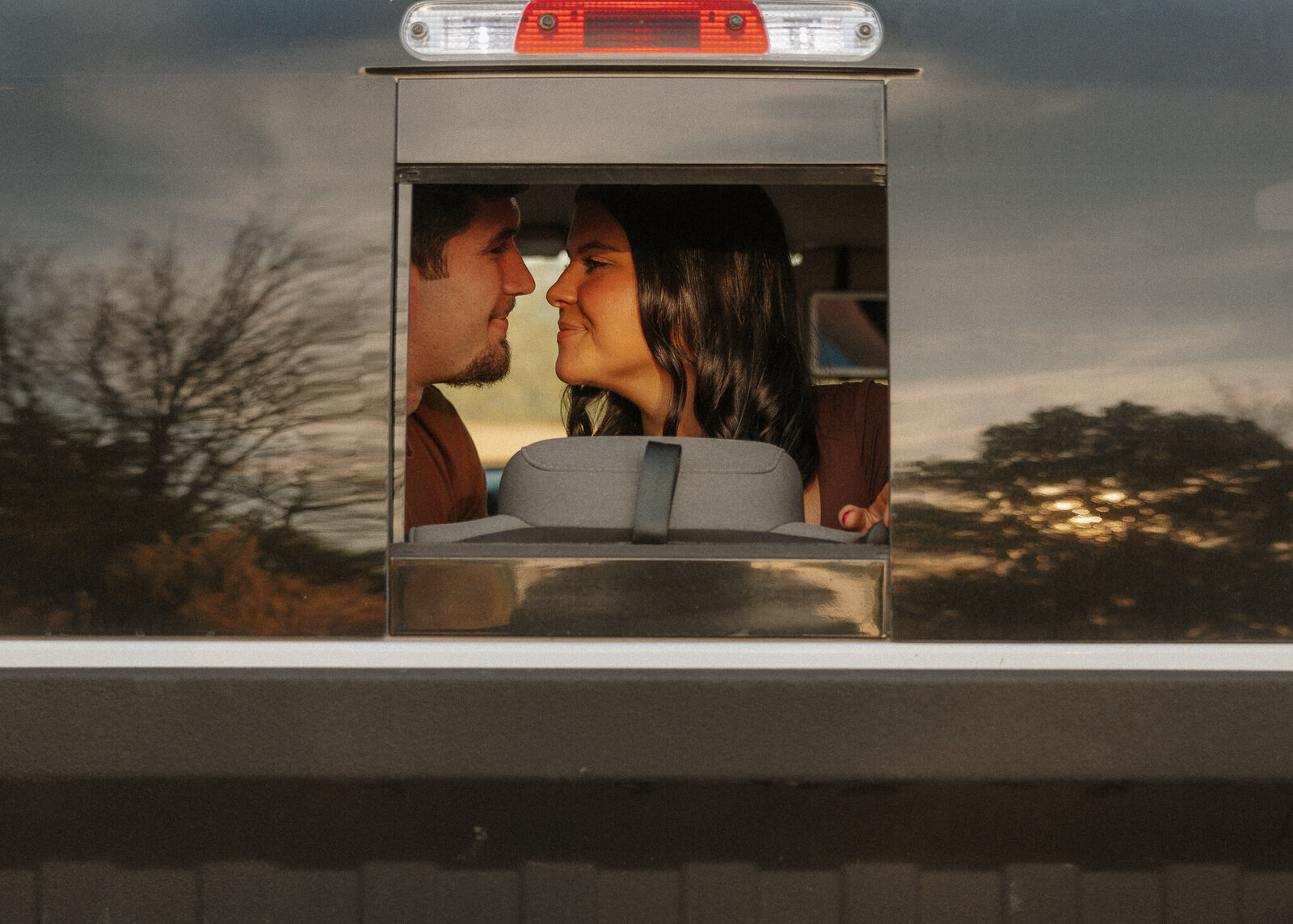 Couples-Session-at-the-Farm-Fields-Aiken-SC-by-KateLens-Photography-8