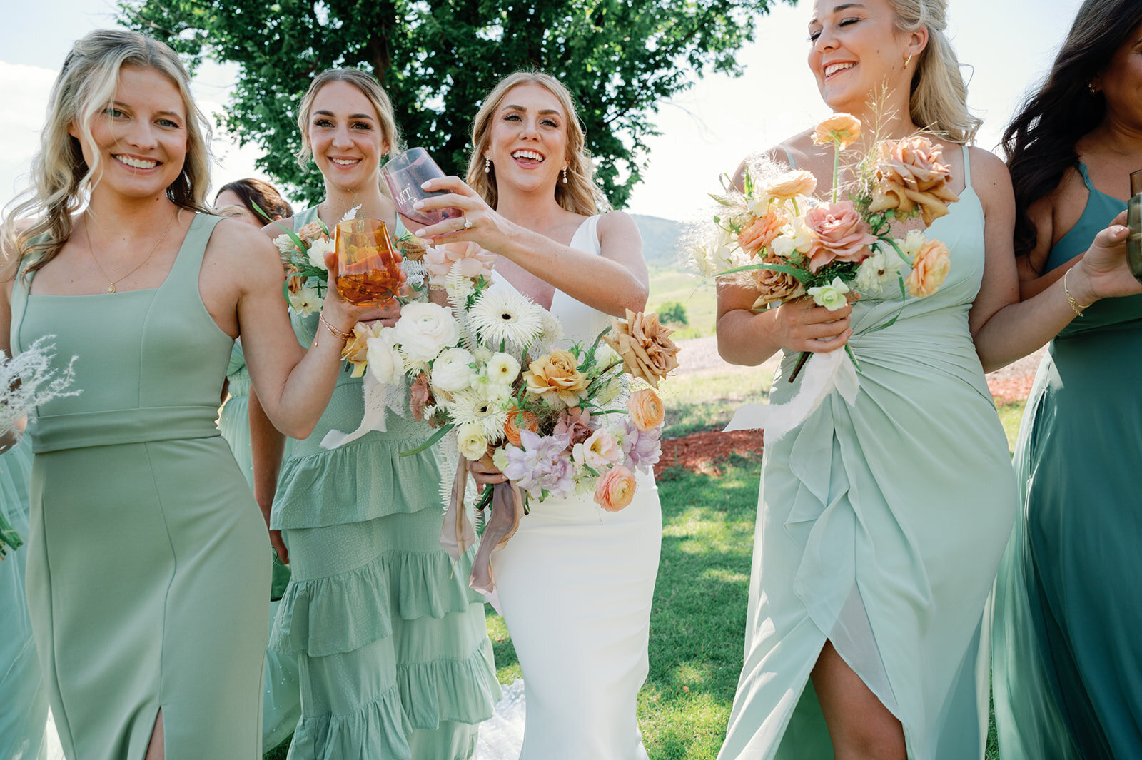 MorganandJoeSneakPeaksWedding-021