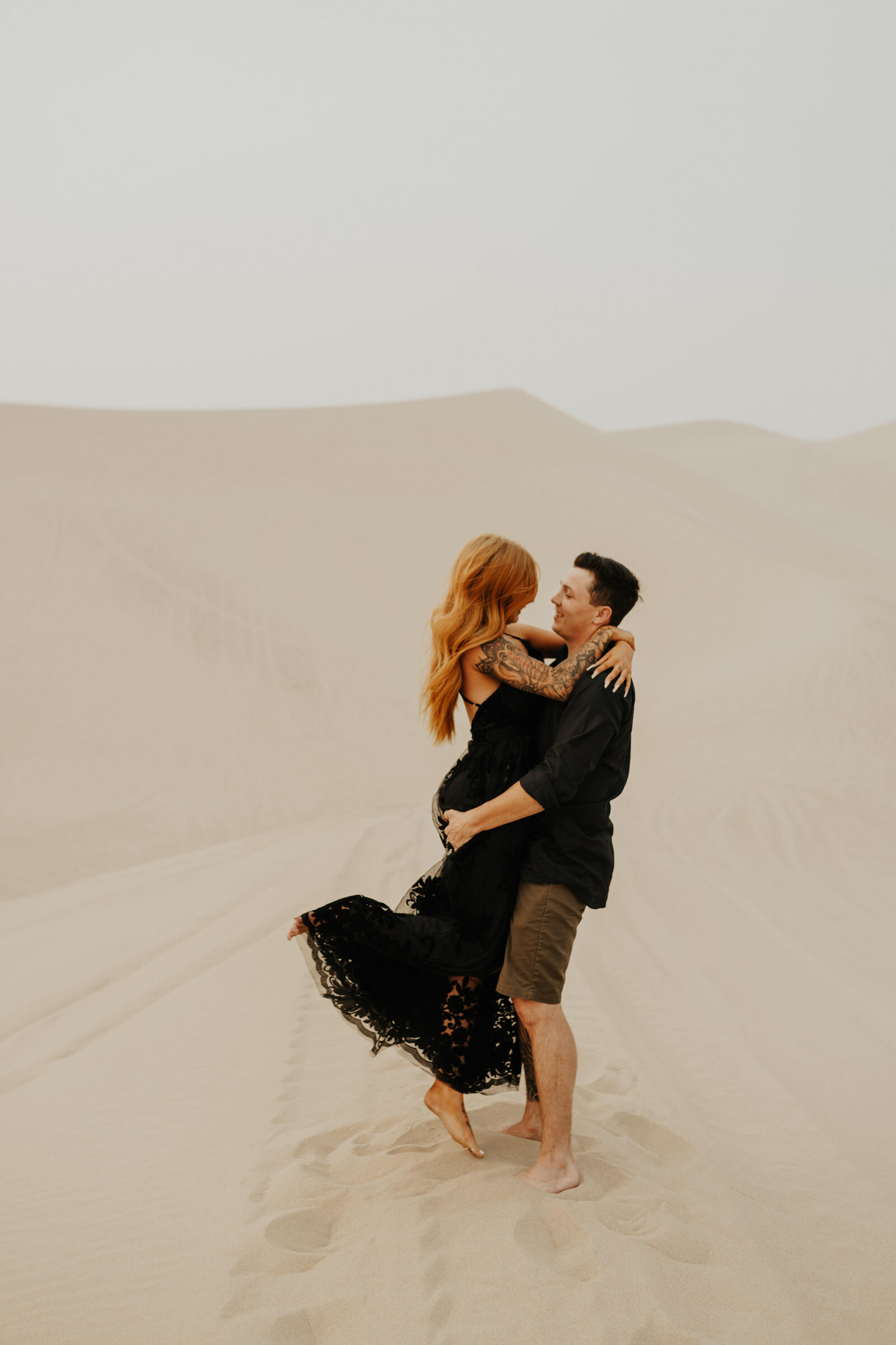 Sand Dunes Couples Photos - Raquel King Photography7