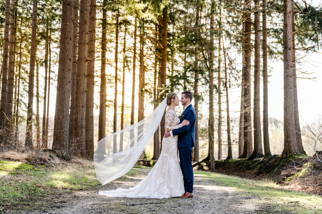 Bruiloft, trouwen, trouwfotograaf Friesland (35)