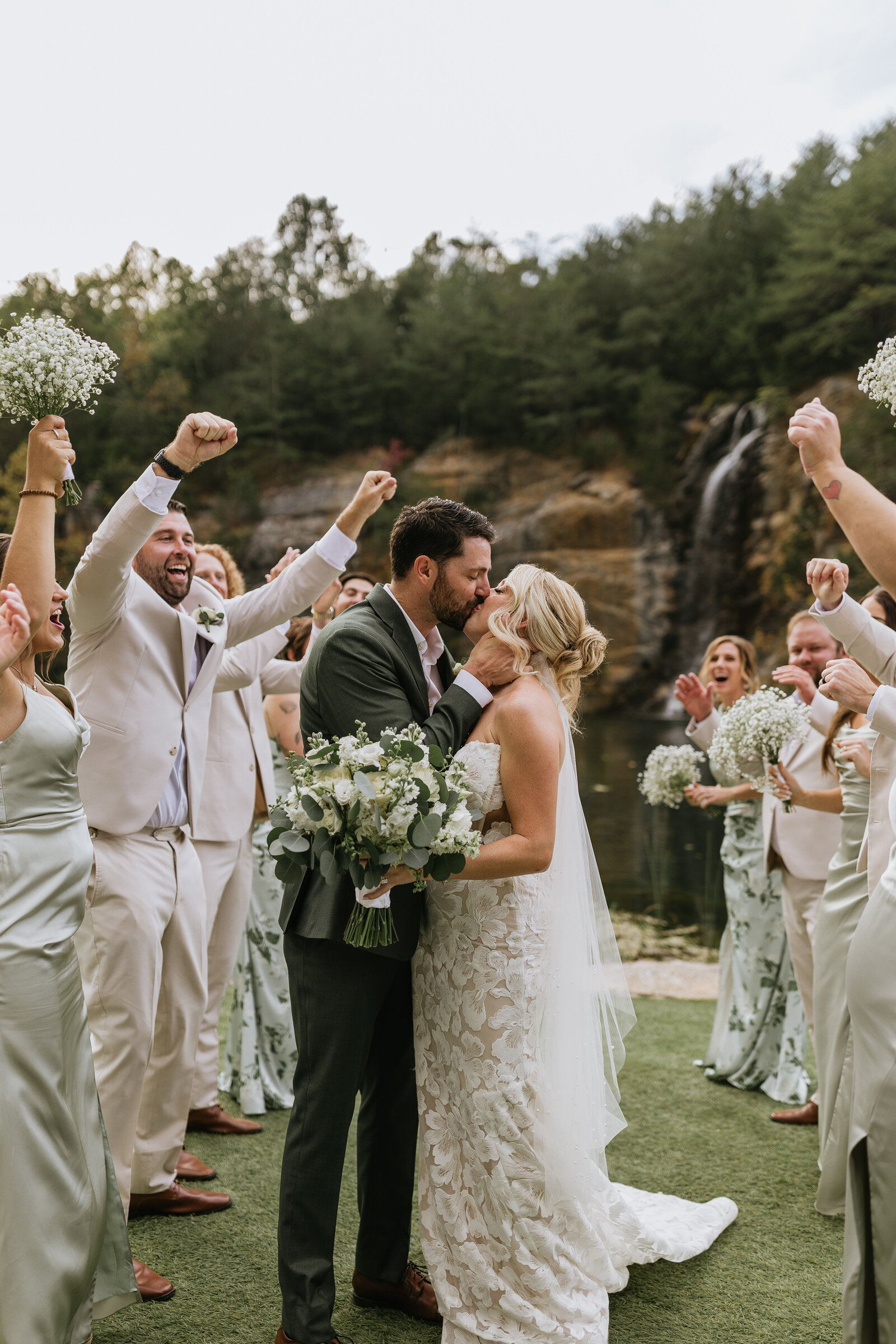 East-Tennessee-Wedding-Photographer-Videographer-Radiant-Mountain-Media-785