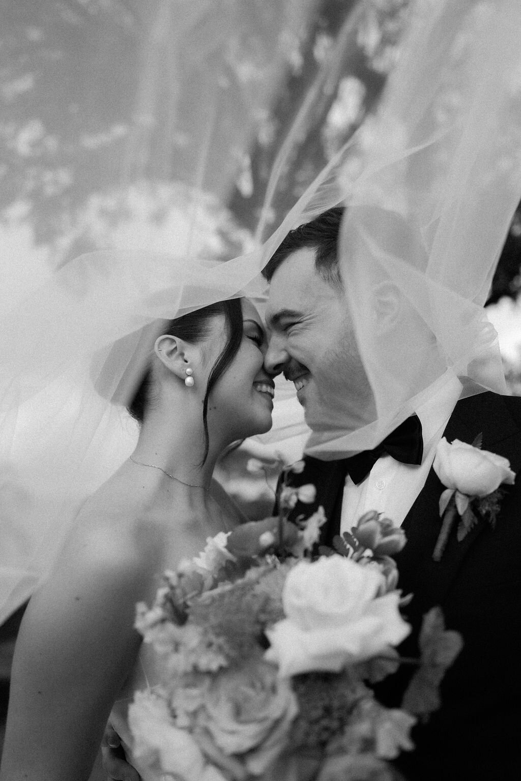 ElizabethandAndrewWeddingSneakPeek-79