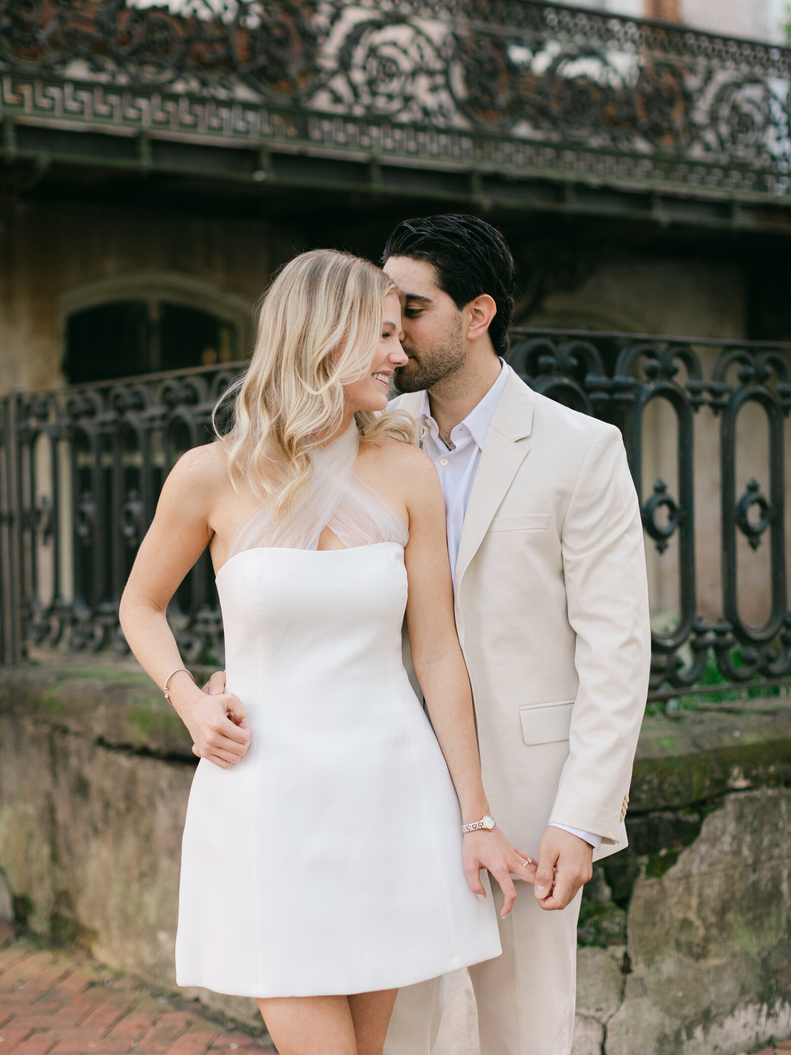 285-torianna-brooke-portraiture-historic-downtown-savannah-engagement-mac-corey