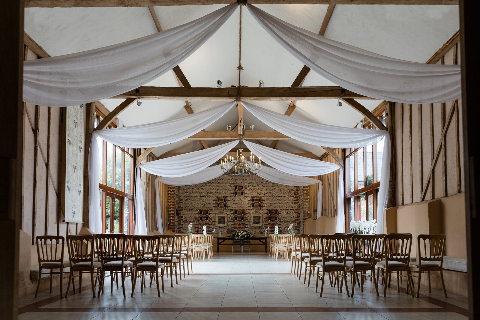 0283 country weddings at Upwaltham Barns in West Sussex