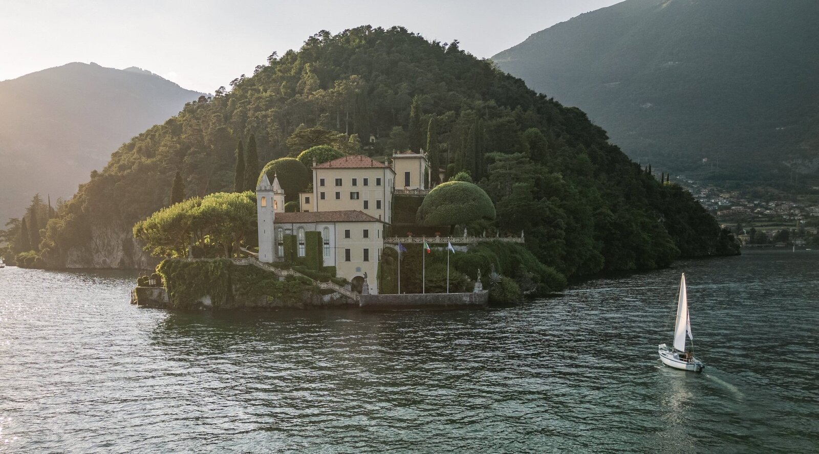 Lake-como-wedding-photographer-balbianello 7