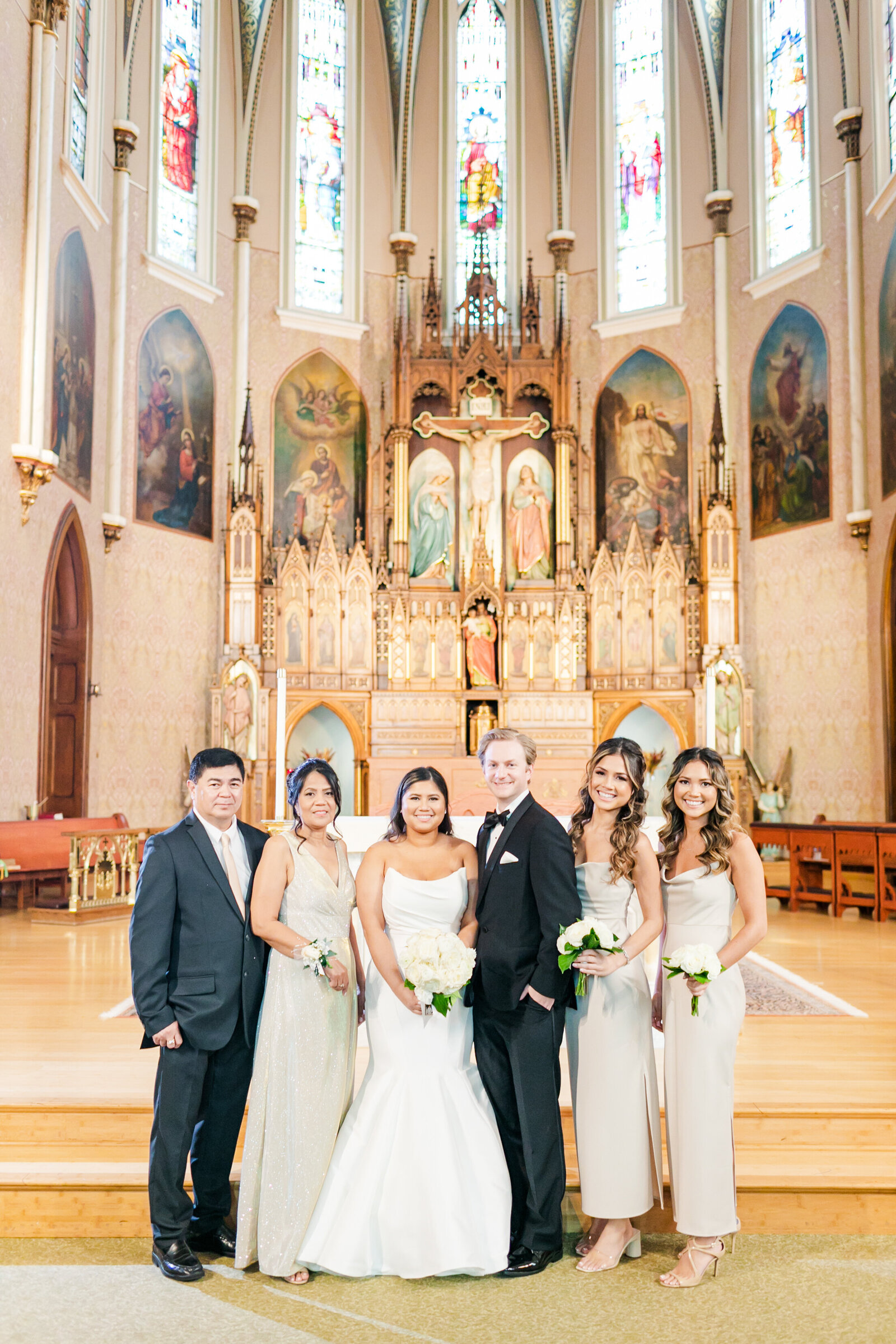18_family_formal_classic_image_in_catholic_church