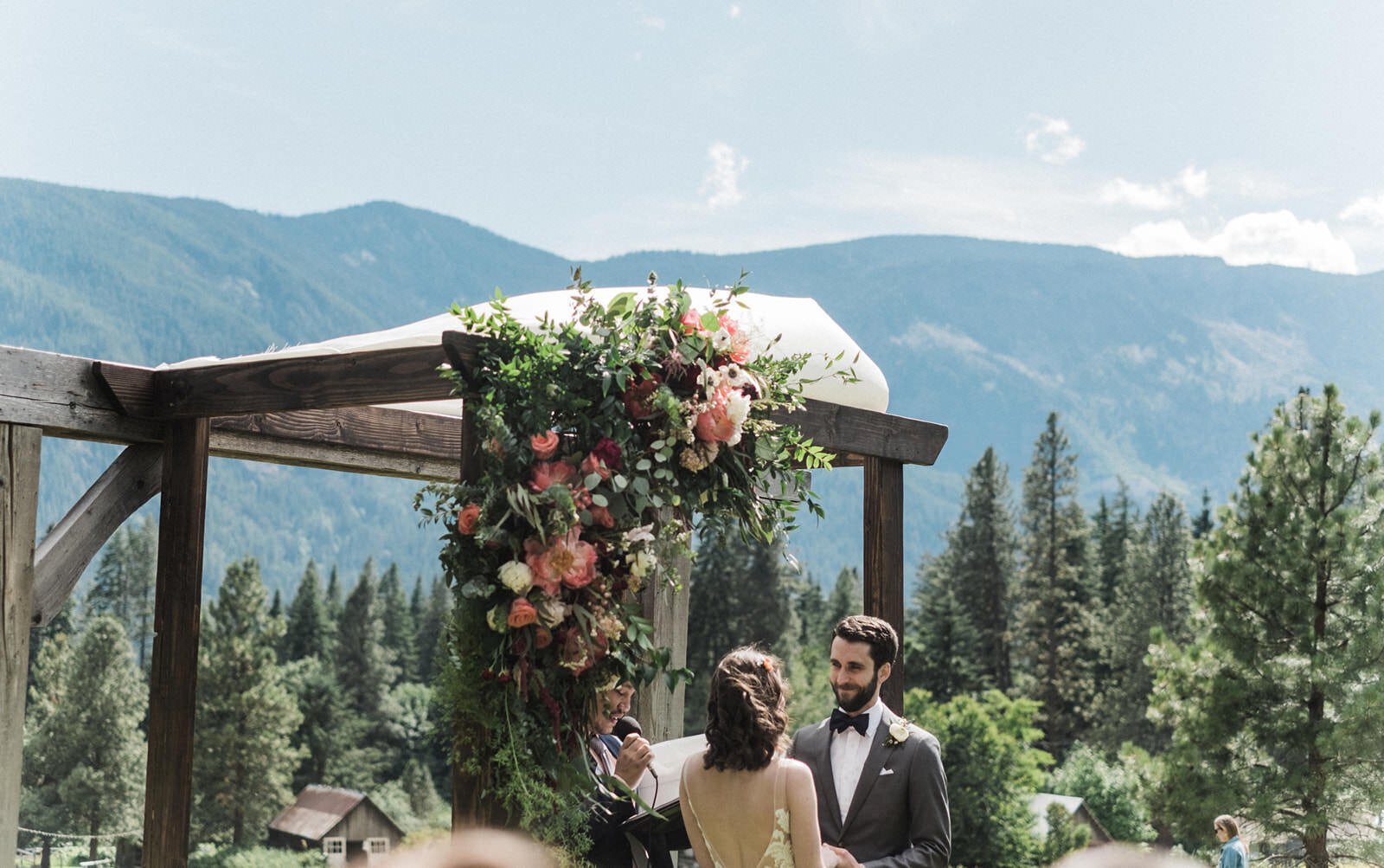 liz&matt.wedding.39snackpack.