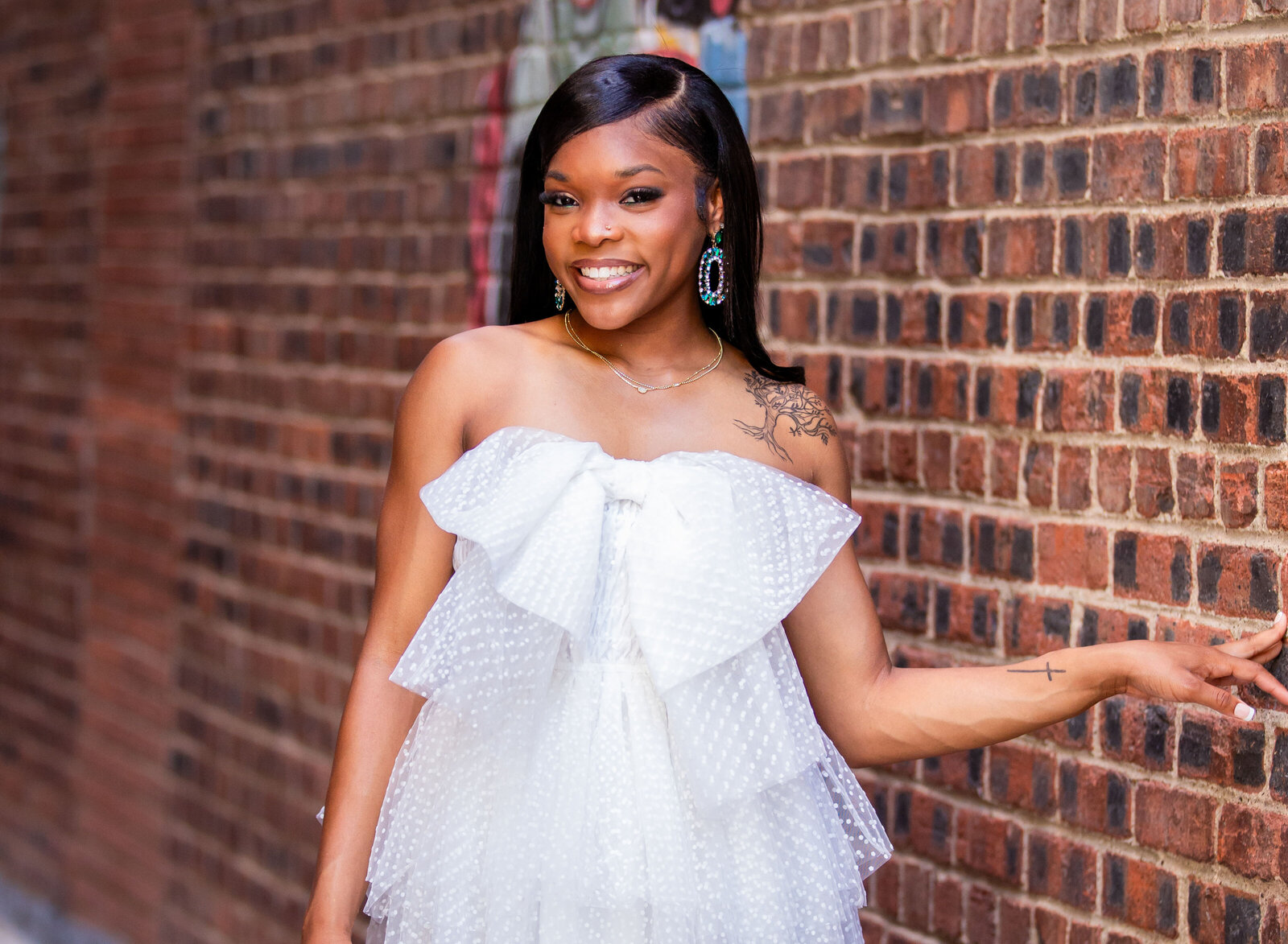 senior girl brick backdrop