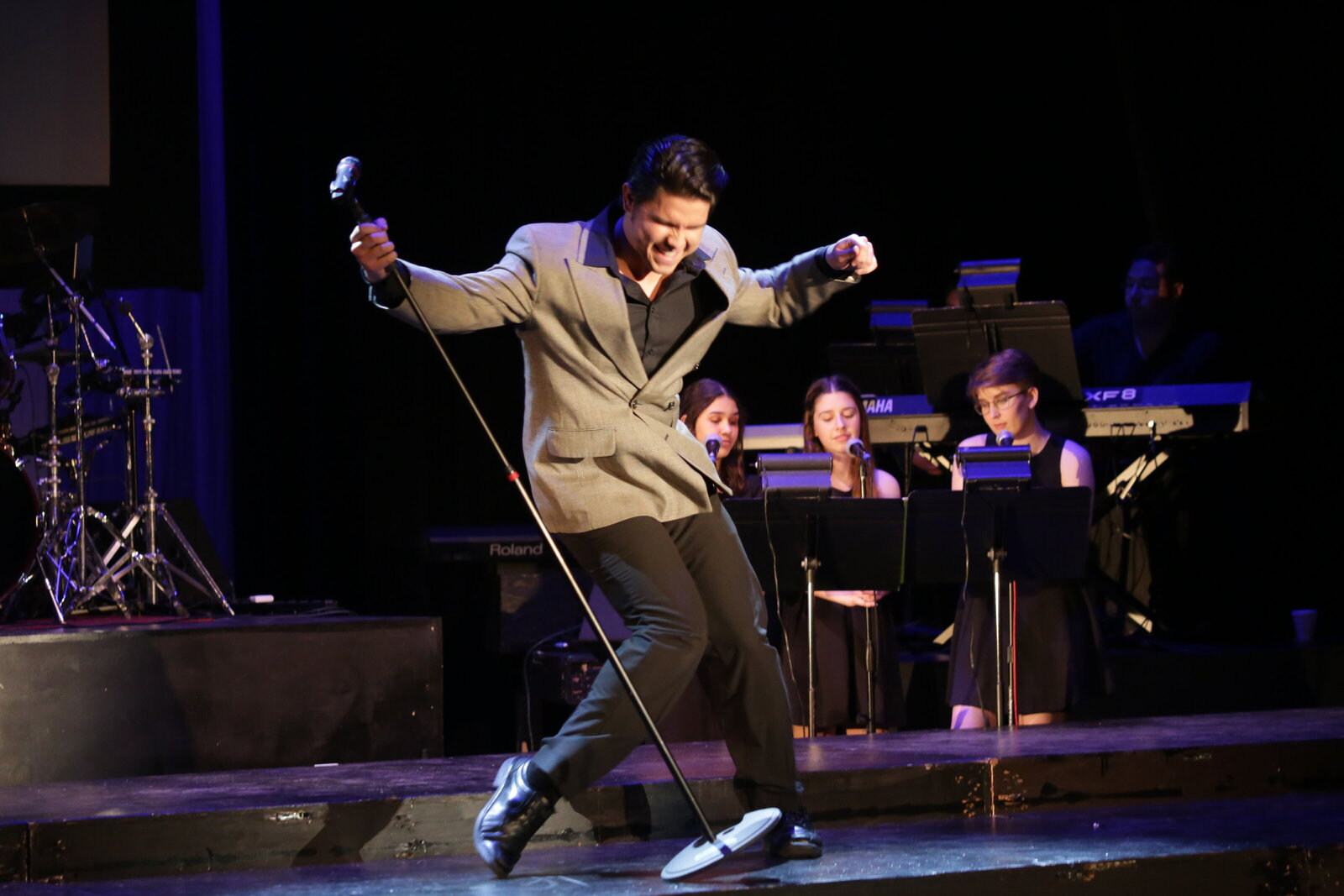 Stage Photo - Elvis