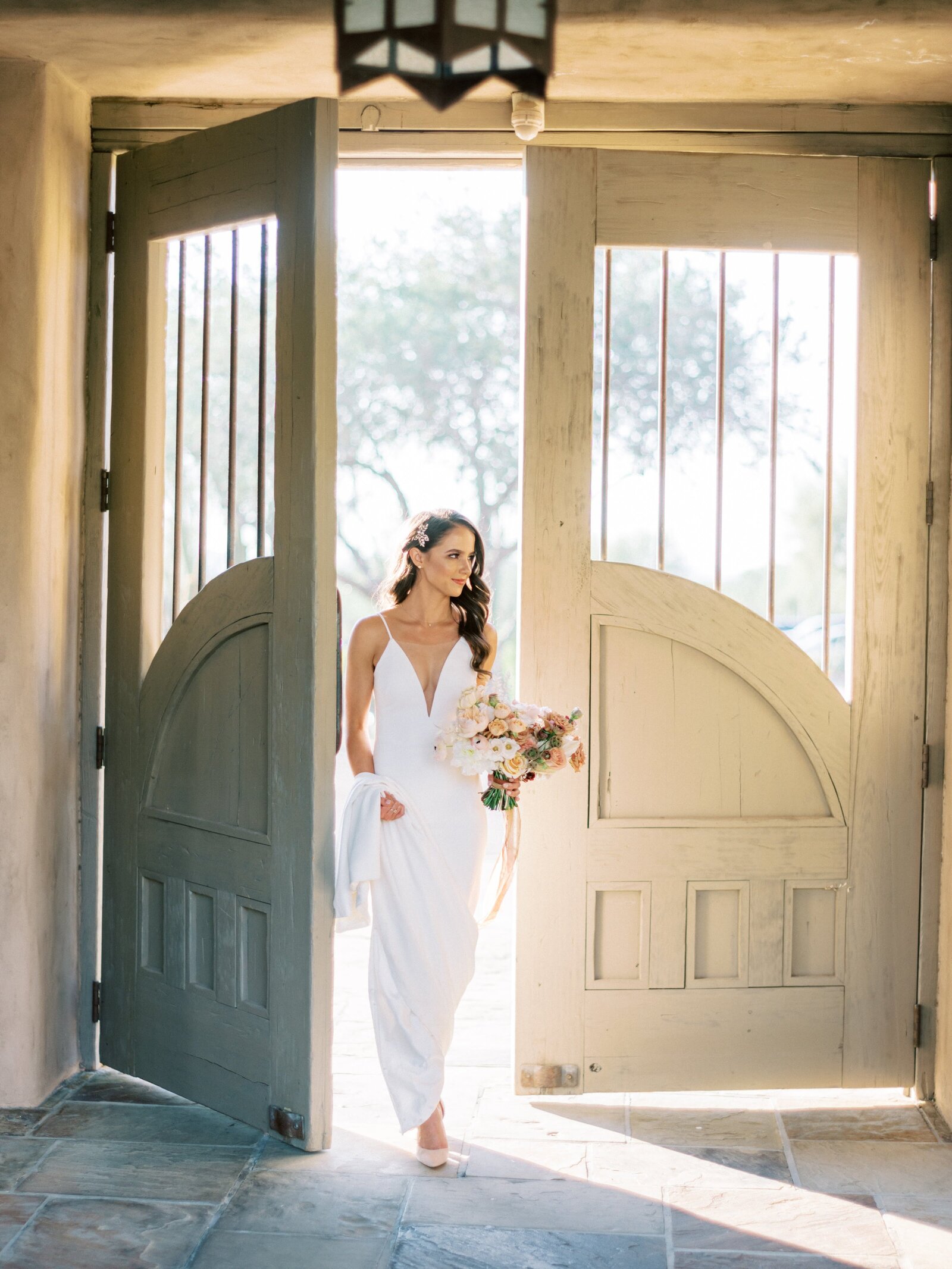 wedding-bouquets-arizona-bride