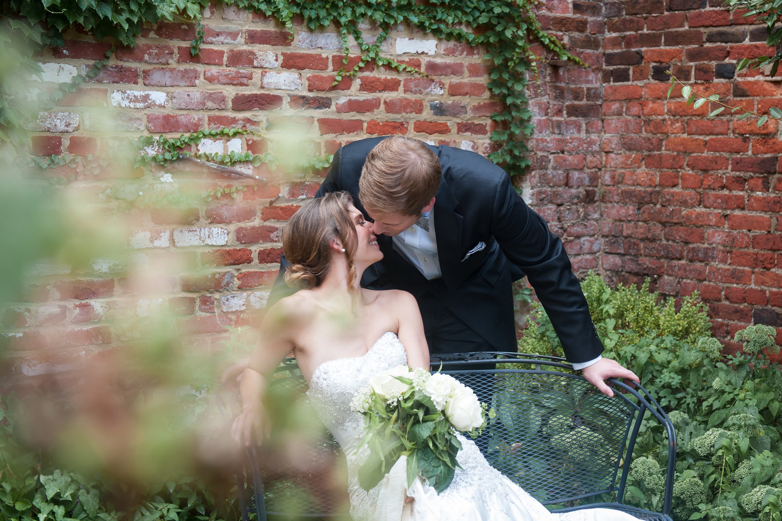 15-outdoor-alexandria-va-wedding-melissa-desjardins-photography