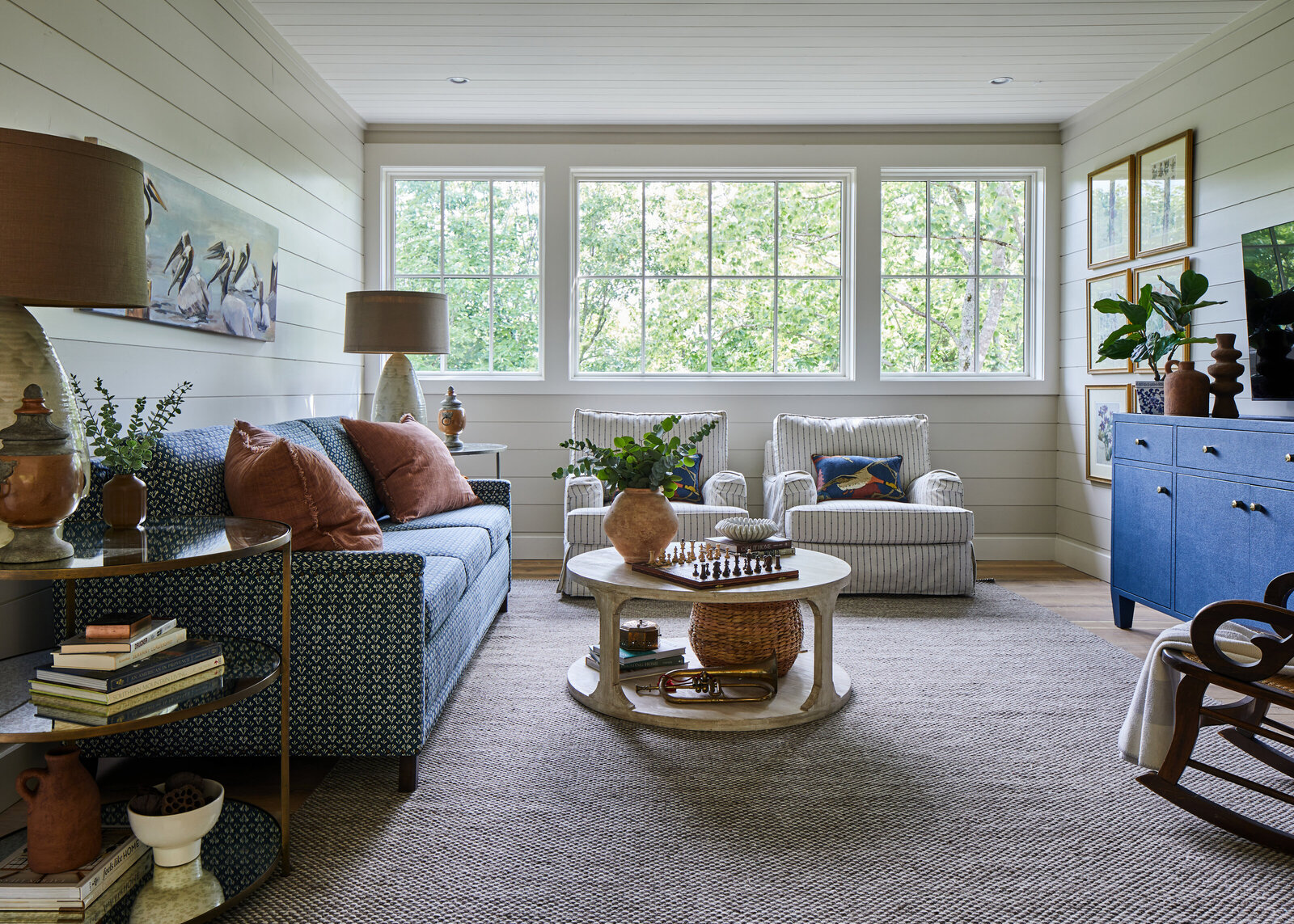 curated studio10414F