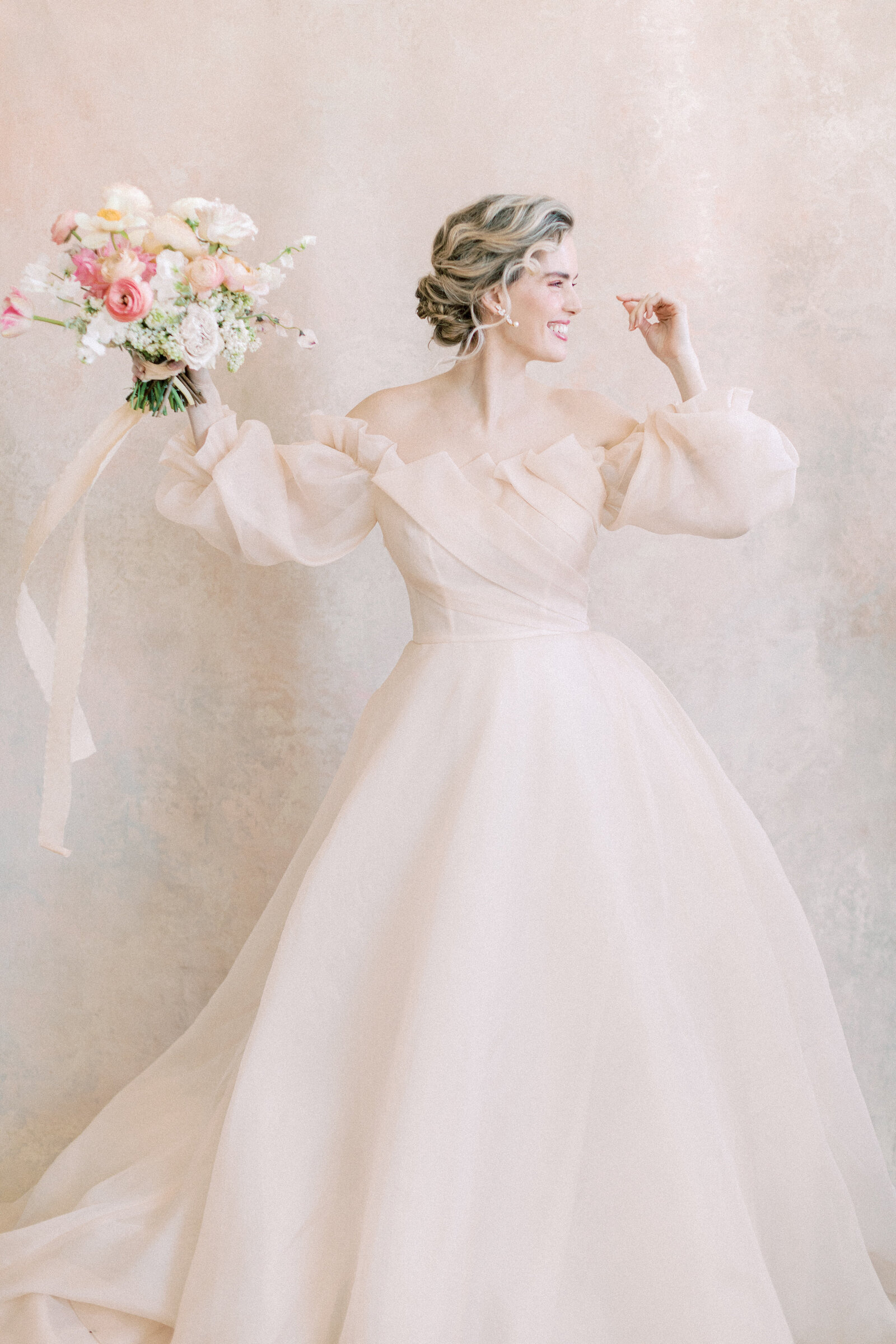 with_grace_and_gold_showit_theme_showit_themes_showit_template_showit_templates_showit_design_showit_designer_best9