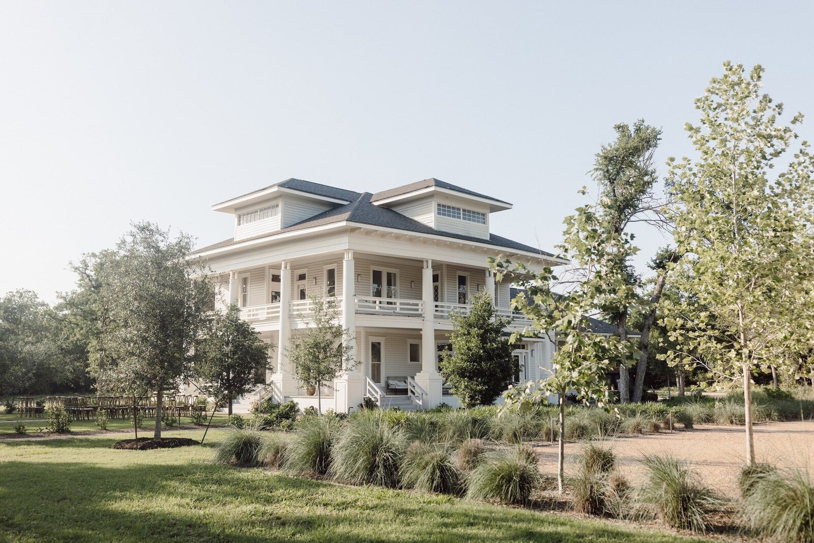 The Grand Lady's 1881 mansion and grounds, a photoshoot location near Austin
