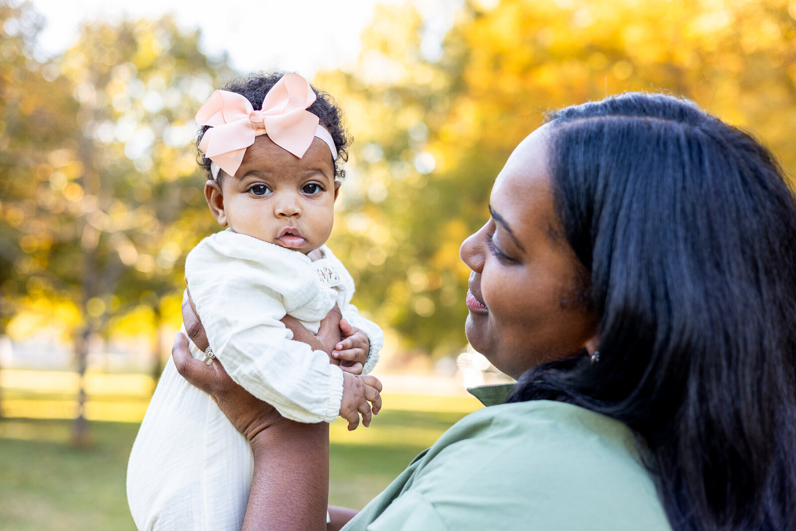 Family-outdoor-golden-hour-photography-session-fall-minis-Lexington-KY-photographer-4