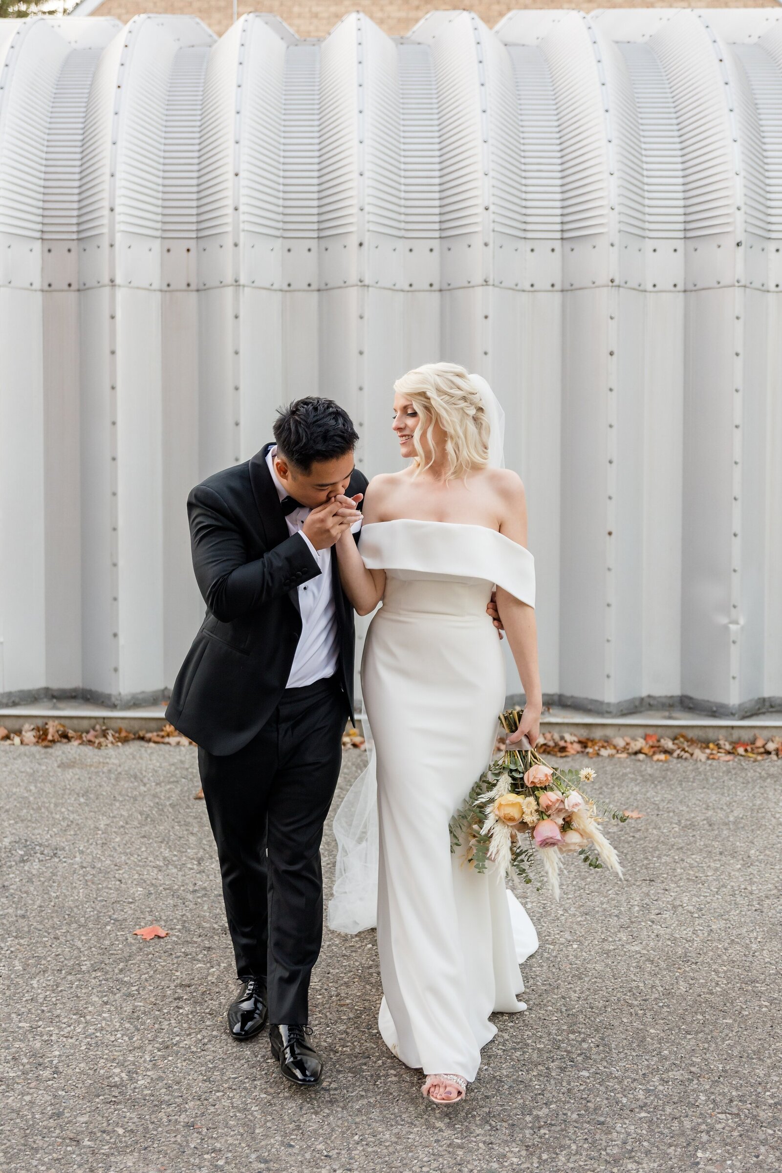 La Petite Chapelle Wedding - Dylan and Sandra Photography - 0648
