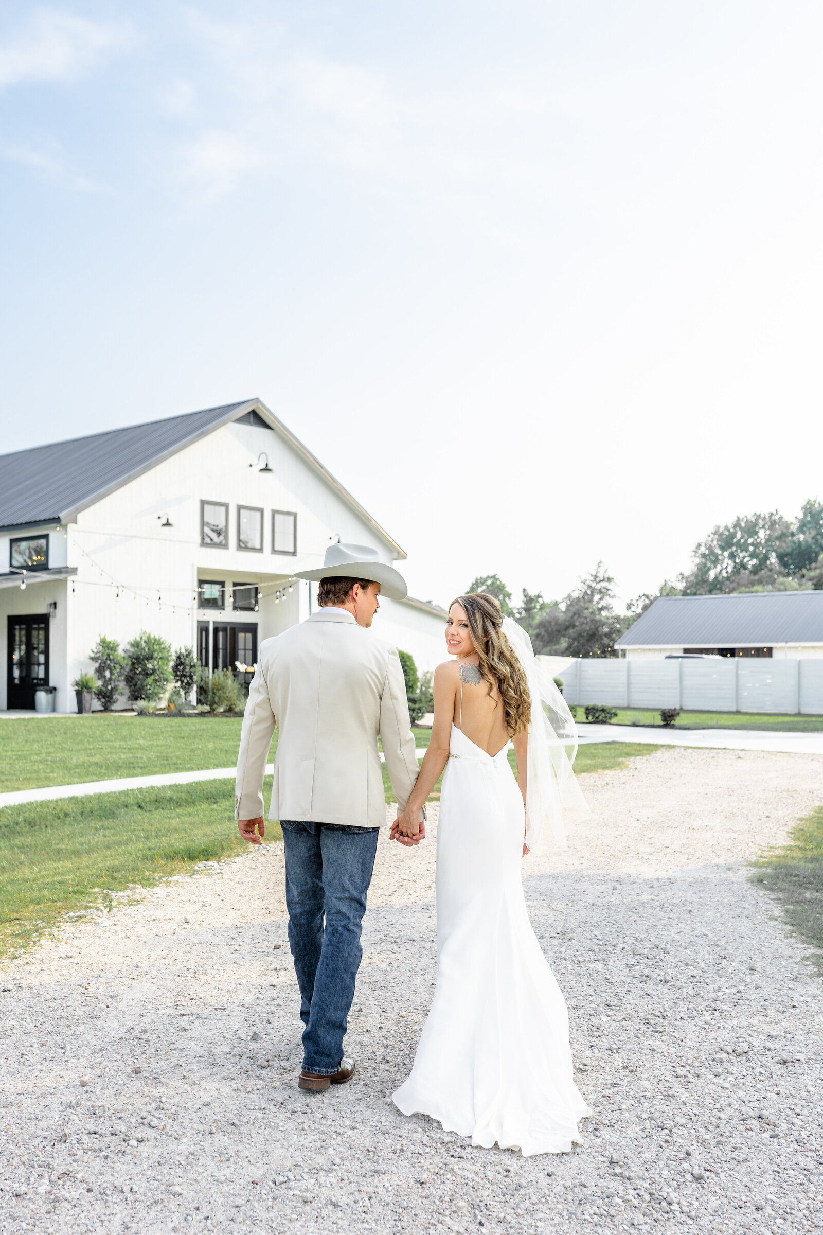 Willowynn-Barn-Wedding-Photographer-3