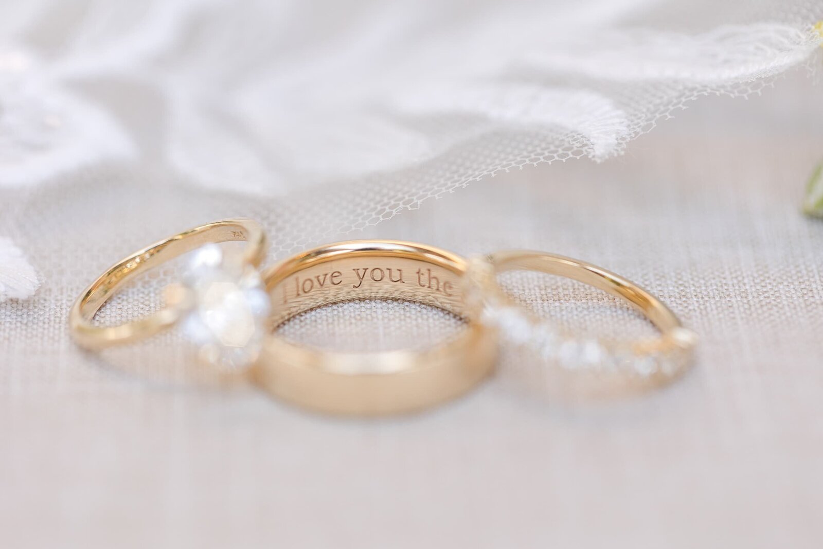 Phoenix-Wedding-Photographer-and-Videographer-Venue-at-the-Grove-WoodWed-1094