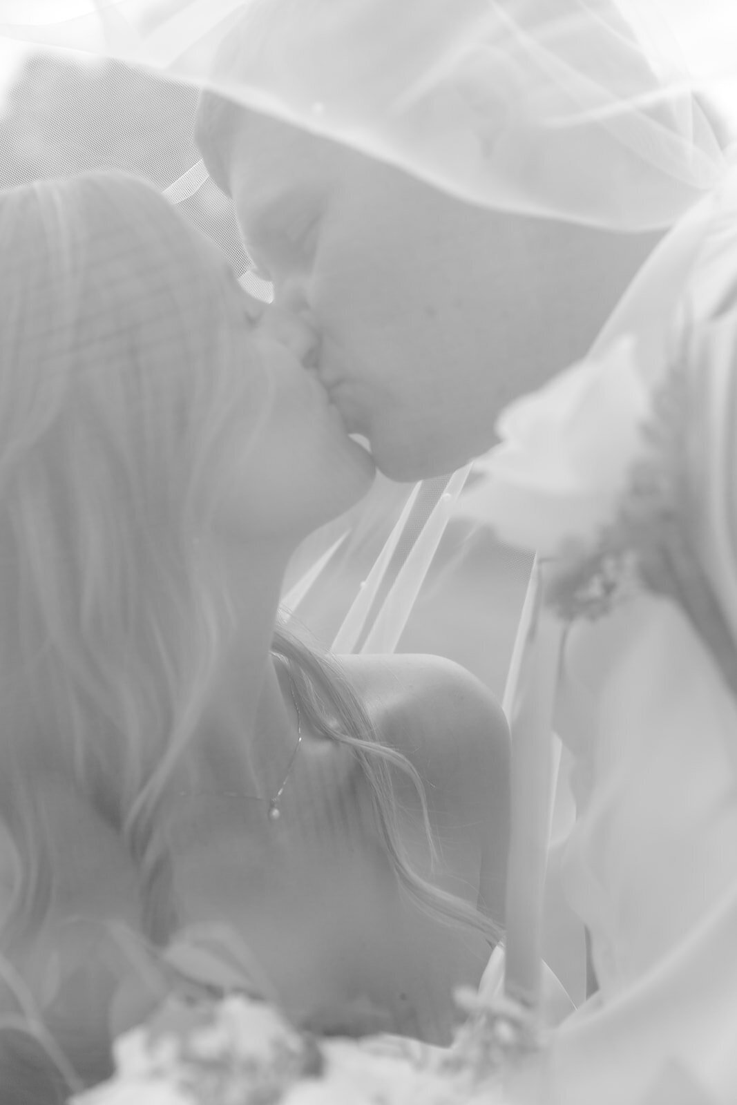 Whitis-Sedalia-Kentucky-Wedding-1699