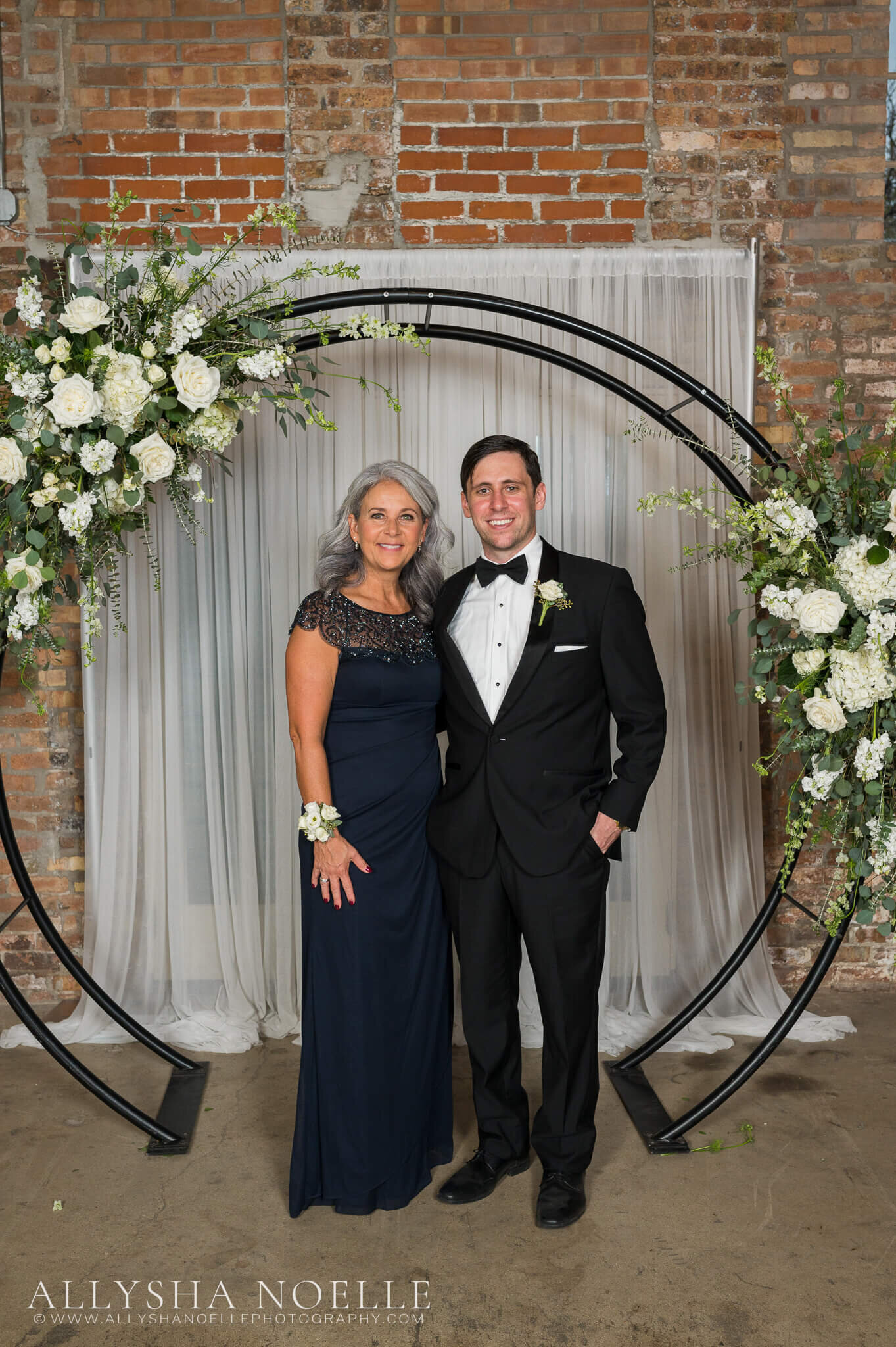 Wedding-at-The-Factory-on-Barclay-in-Milwaukee-0668