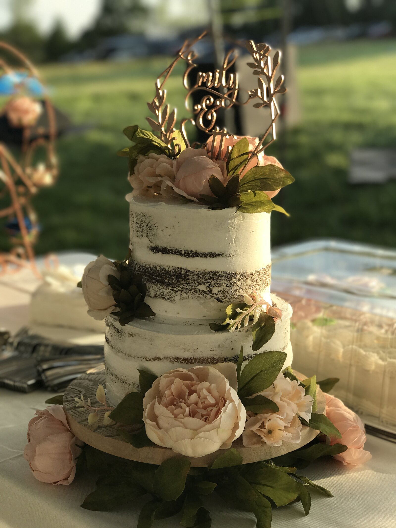 wedding cake emily scotty