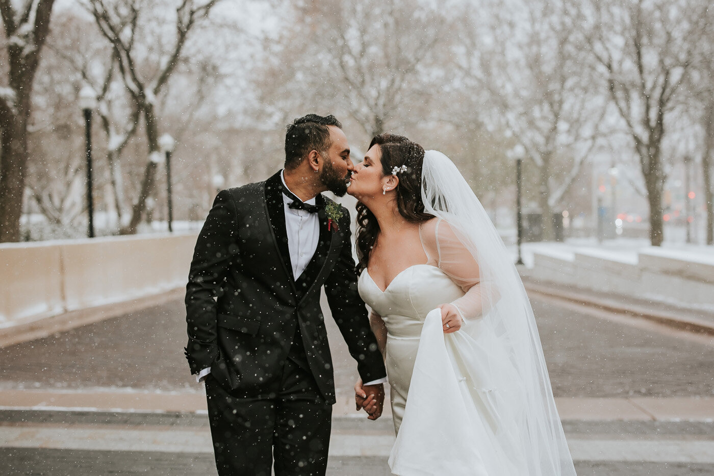 Detroit Wedding Photographer | Shauna Wear 086