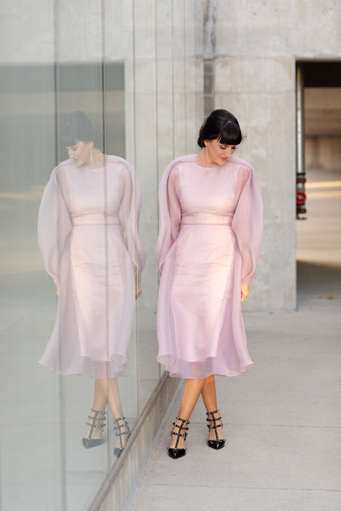 Woman-wearing-pink-dress-for-gala-iowa-city-photography