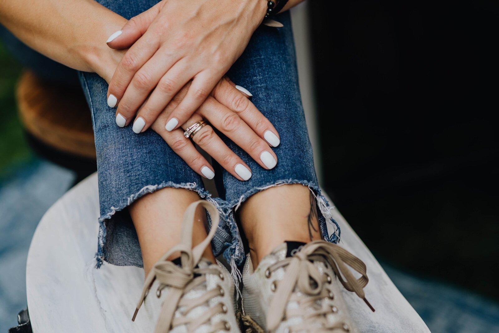 kaboompics_close-up-fashion-details-stylish-young-woman-7932