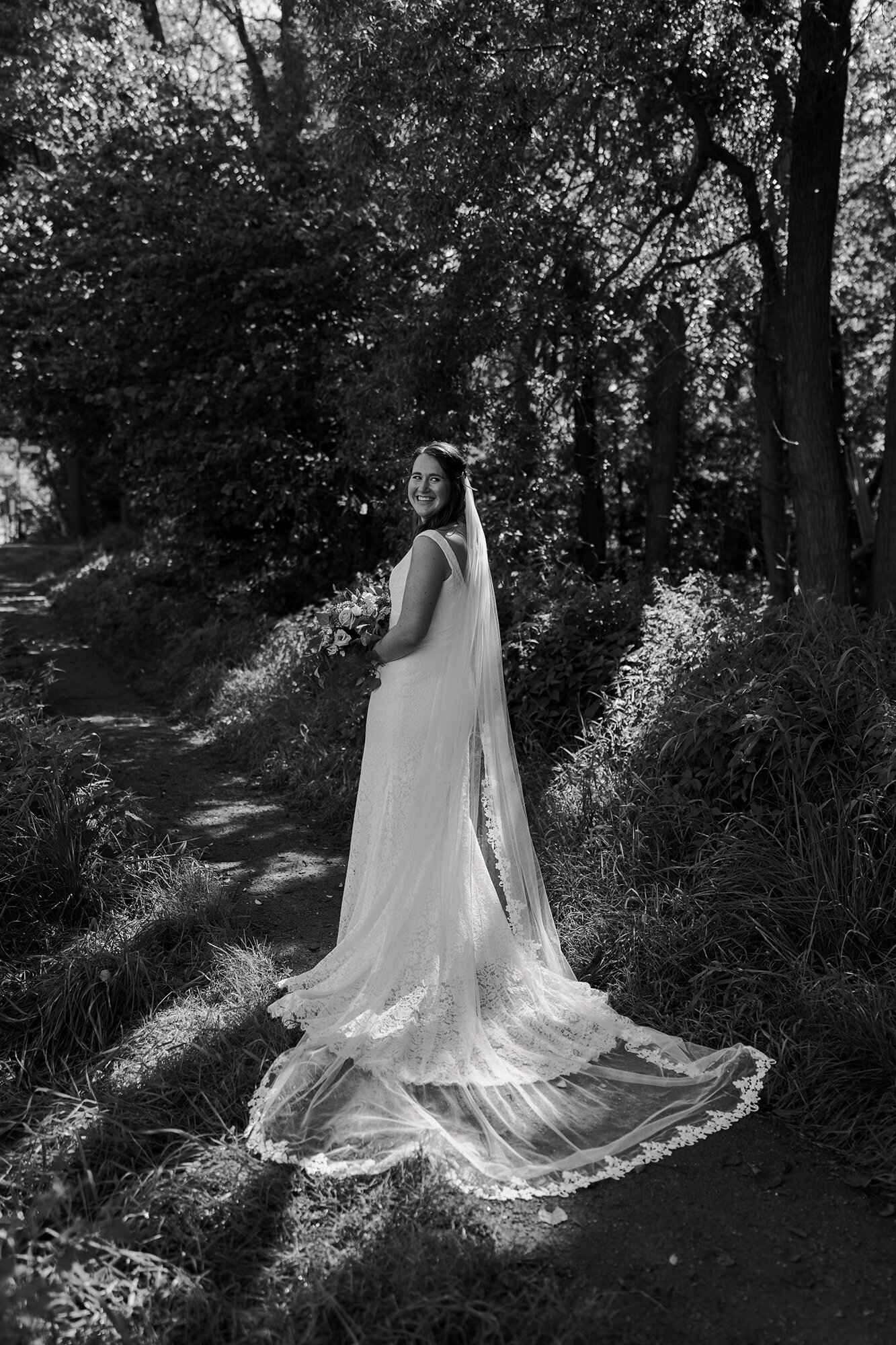 meike molenaar fotografie bruid met jurk