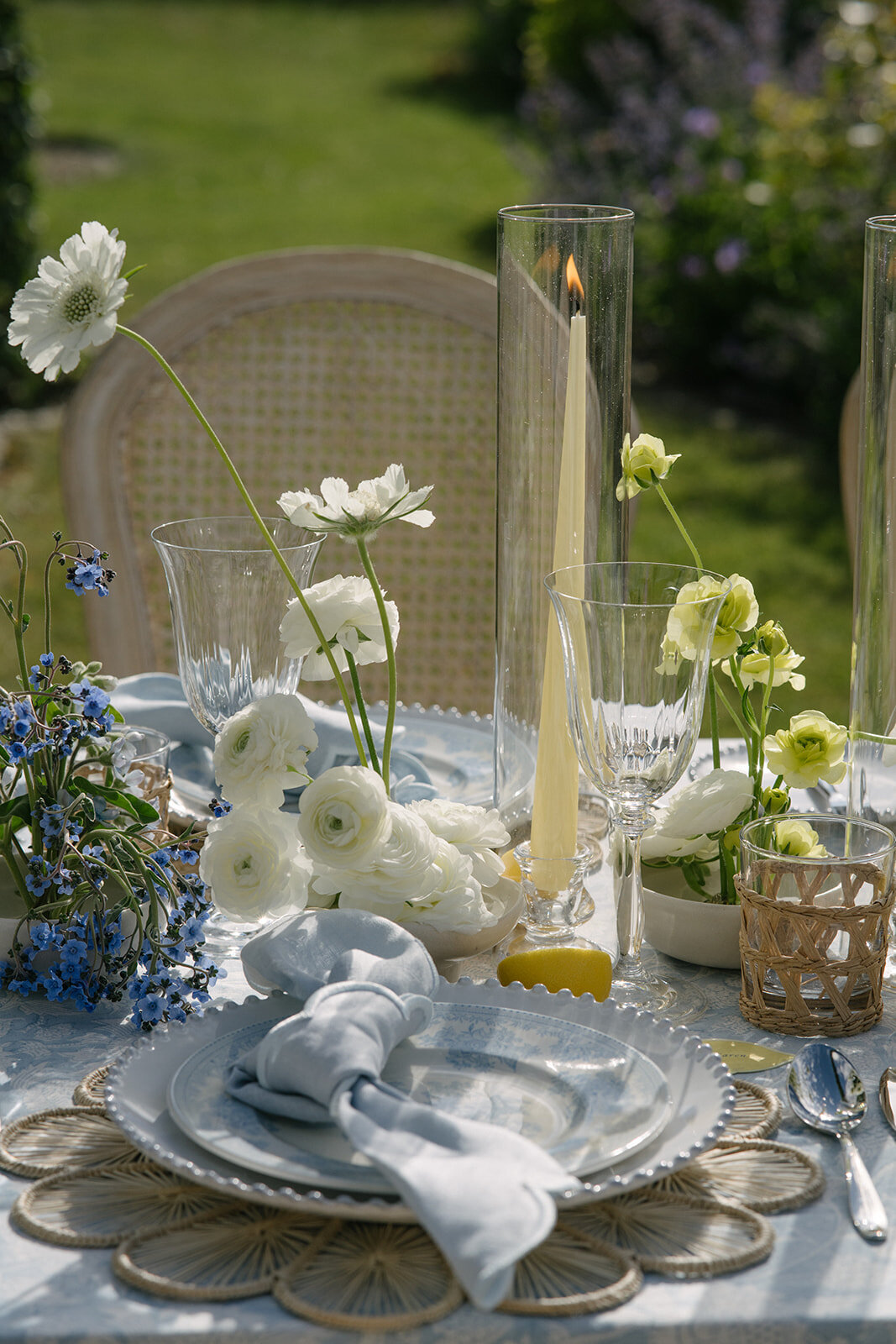 UK luxury wedding florist 