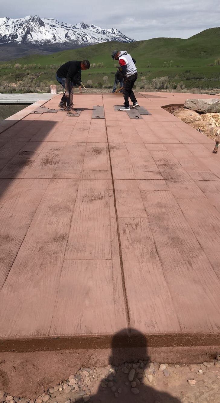 crr-concrete-utah-concrete-warm-patio