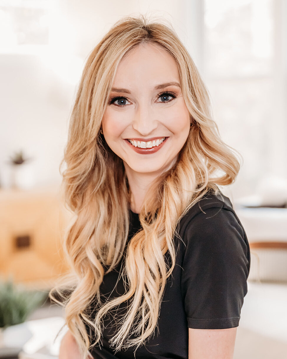 Jenny Sessoms Photos Branding Realtor Headshot Woman