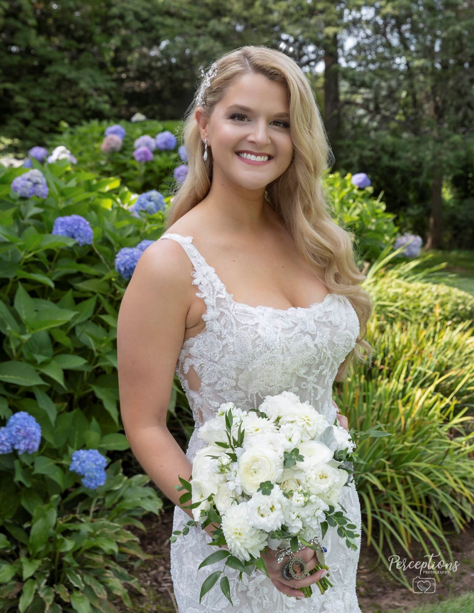 amberworks-floral-design-wedding-st-clements-castle-portland-ct-1