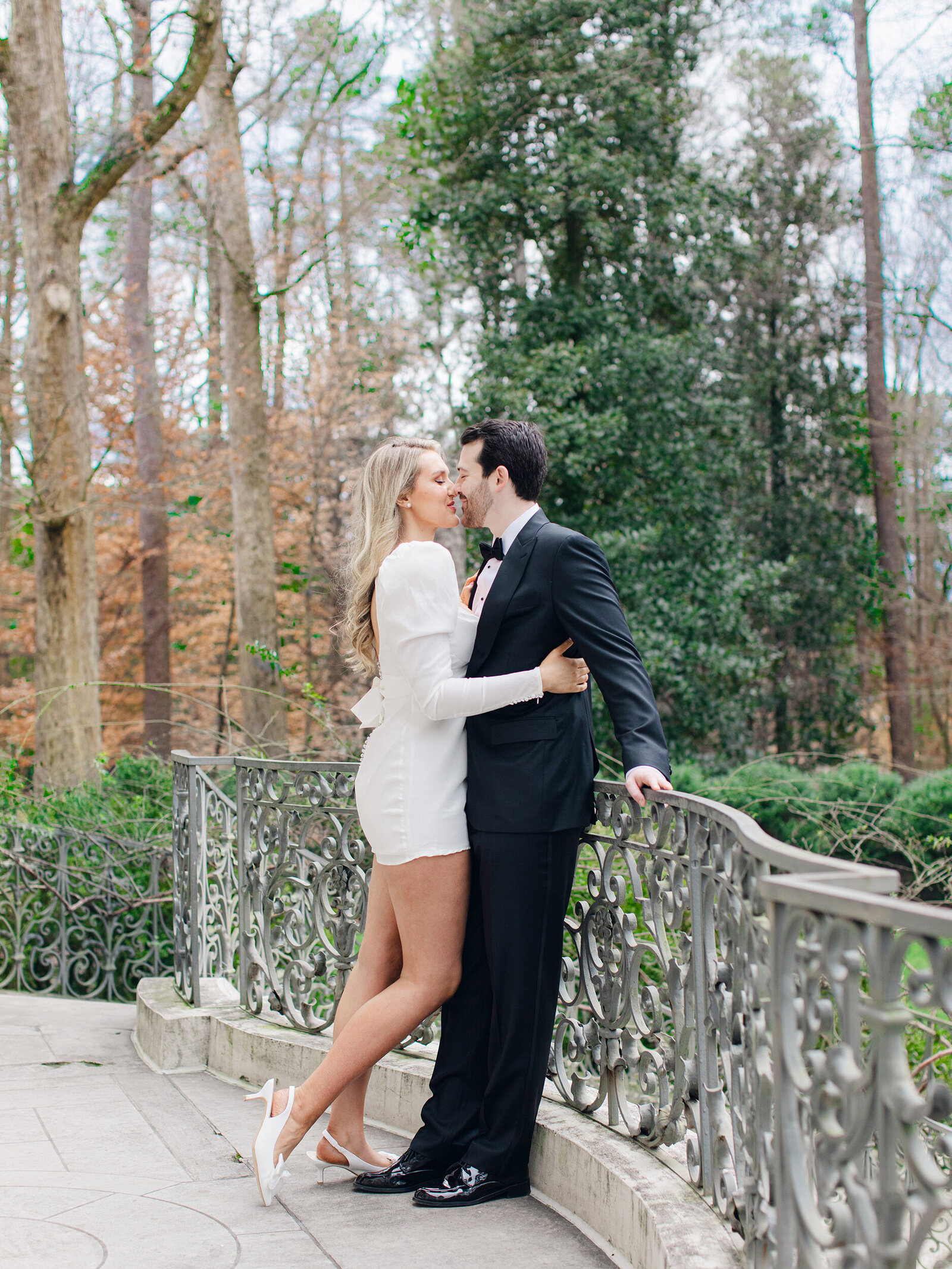 121-torianna-brooke-portraiture-swan-house-atlanta-engagement-session-kayley-ryan