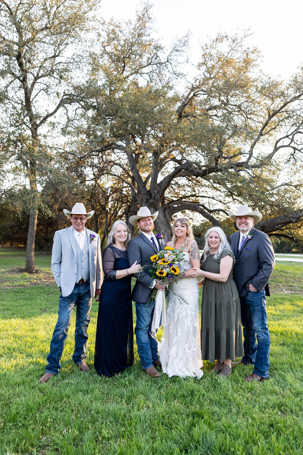 ChristinaTravisTexaswedding-Lomonicophotography-28