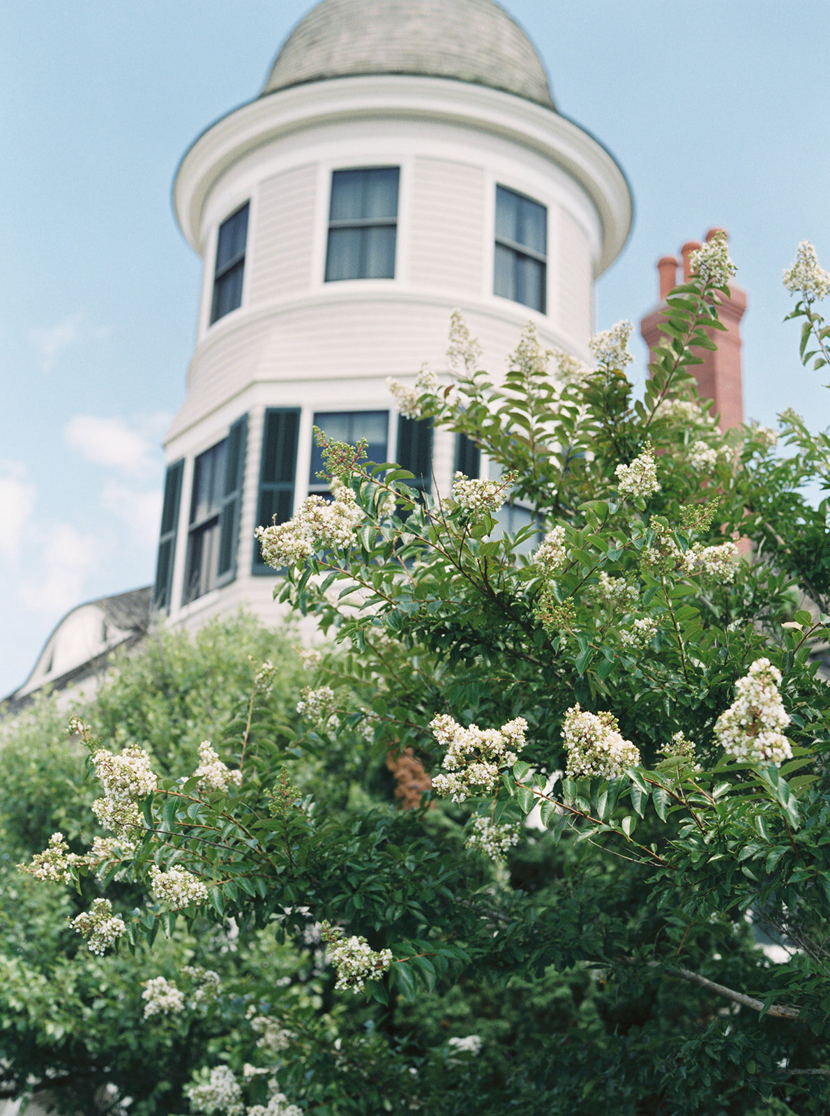 leila-james-events-newport-ri-wedding-planning-luxury-events-castle-hill-inn-gabrielle-and-will-emily-march-photography-SamuelsWedding_1124 copy