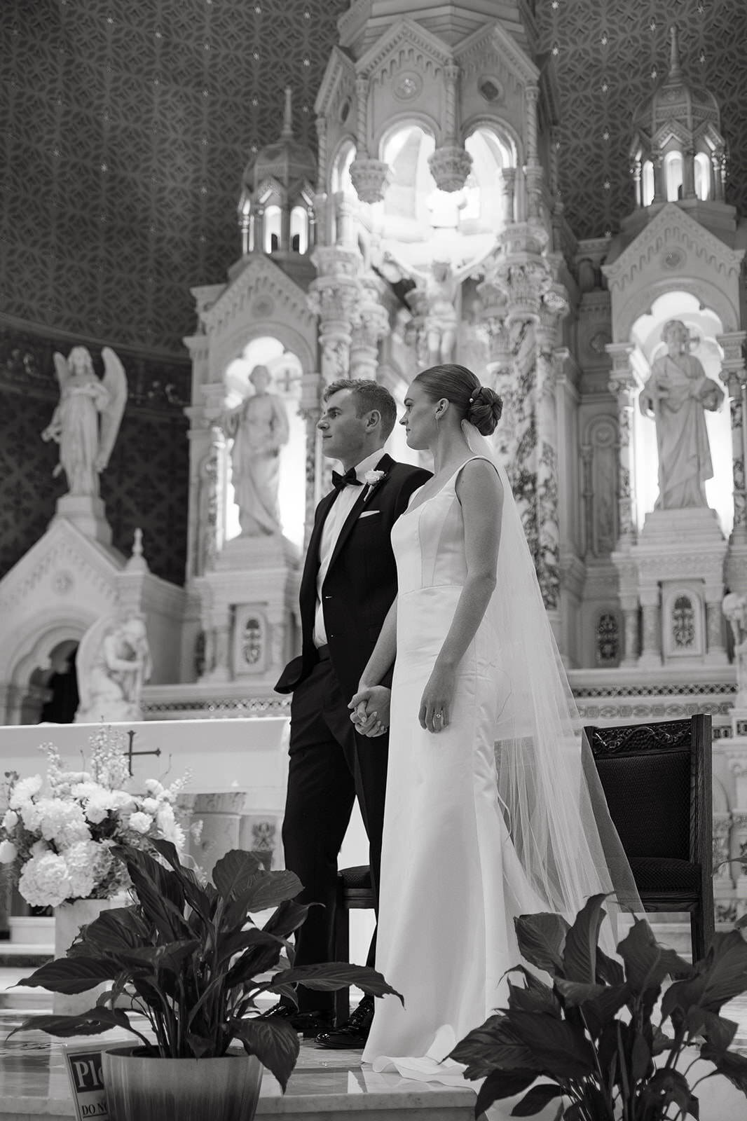 Formal-Cathedral-Modern-Wedding59