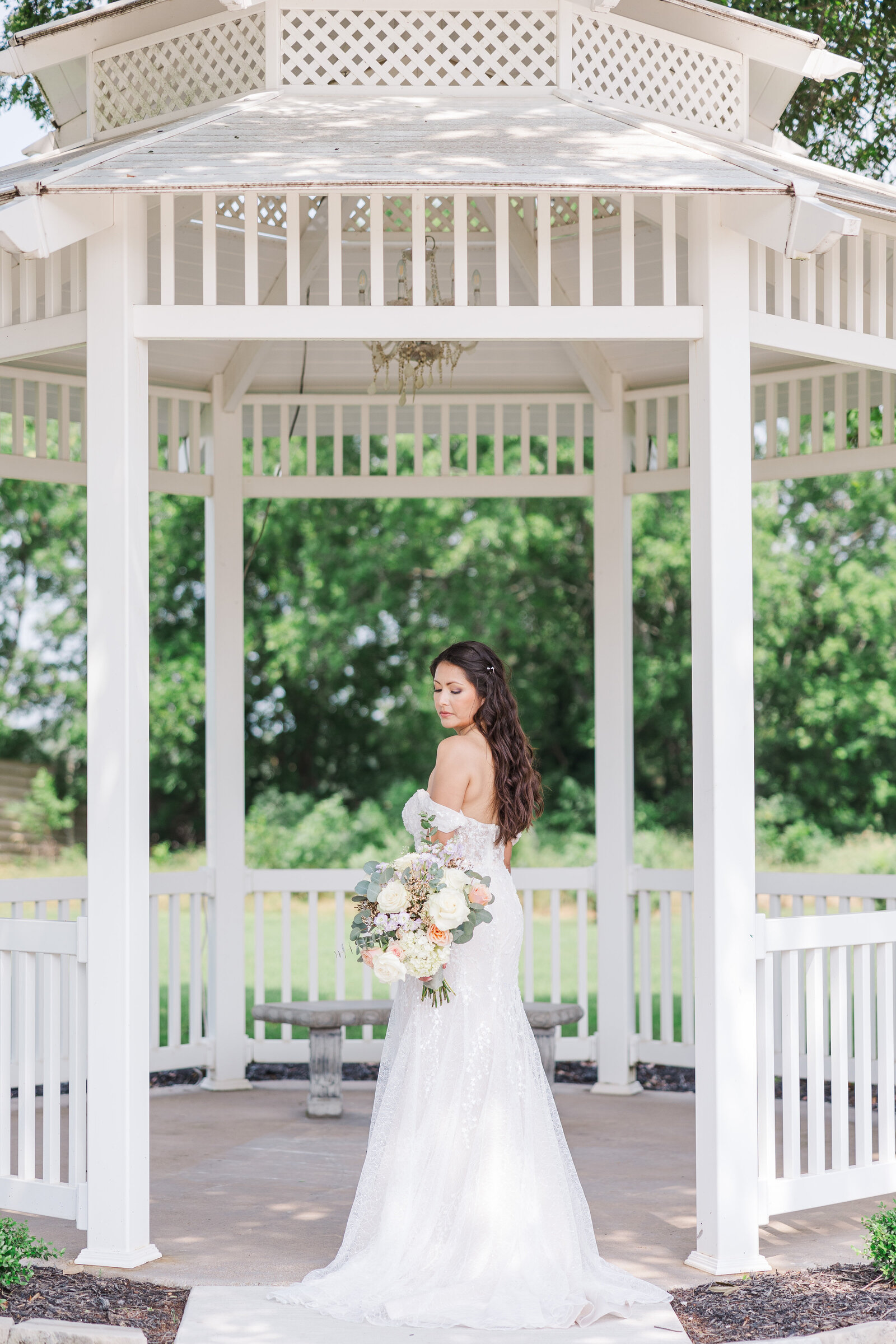 Solo bride photography before wedding reception