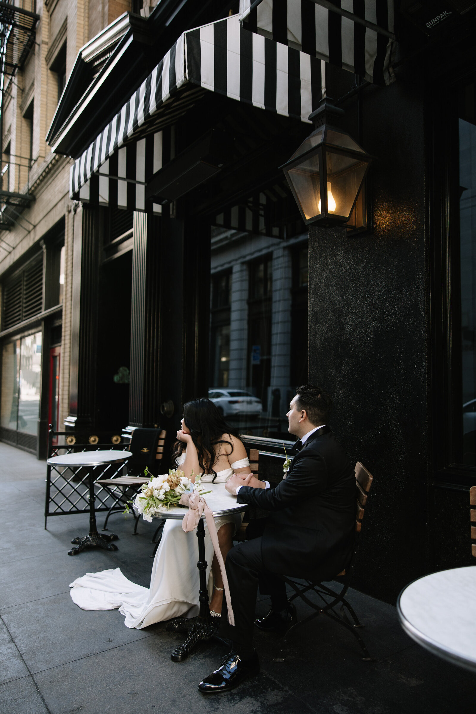 Bridal portraits at Wayfare Tavern, Northern California wedding reception by Erica Rochelle Photography