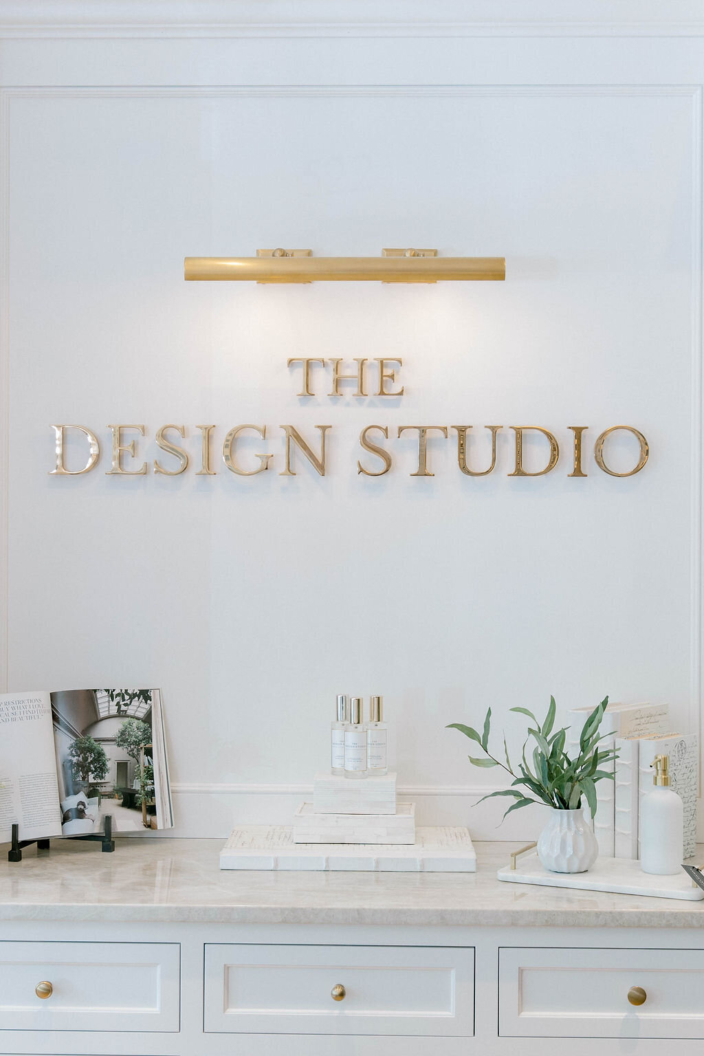 Chicago interior designer - personal brand photoshoot (97)