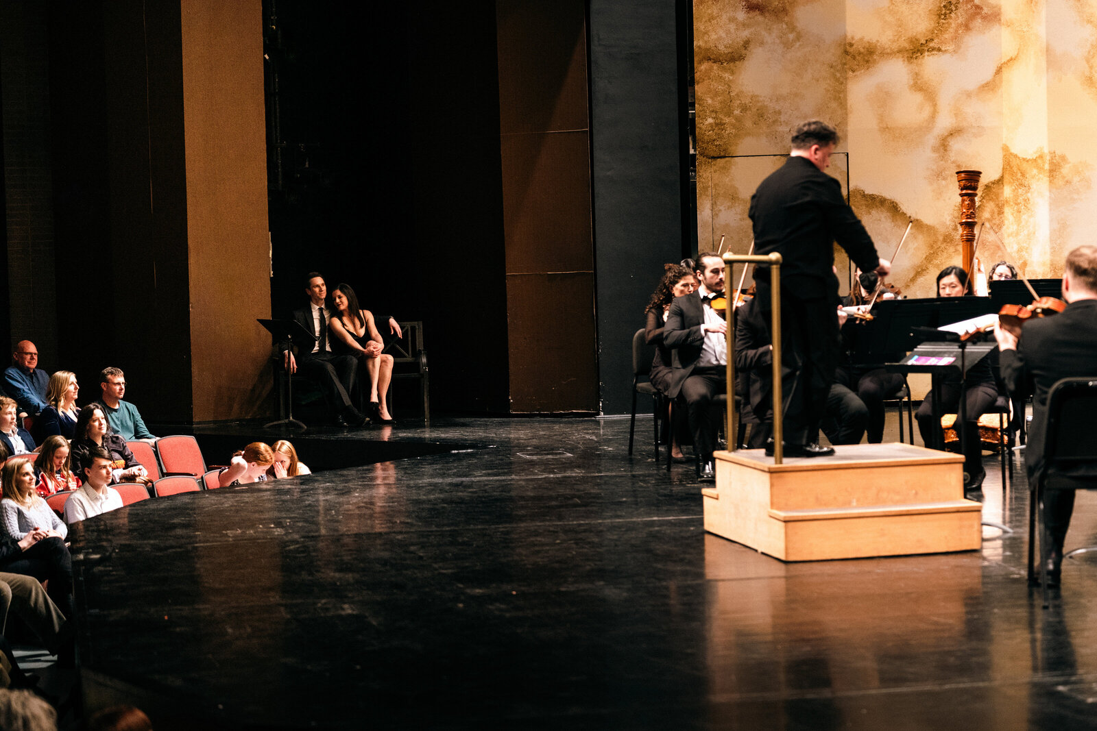 Performance - 040624-189