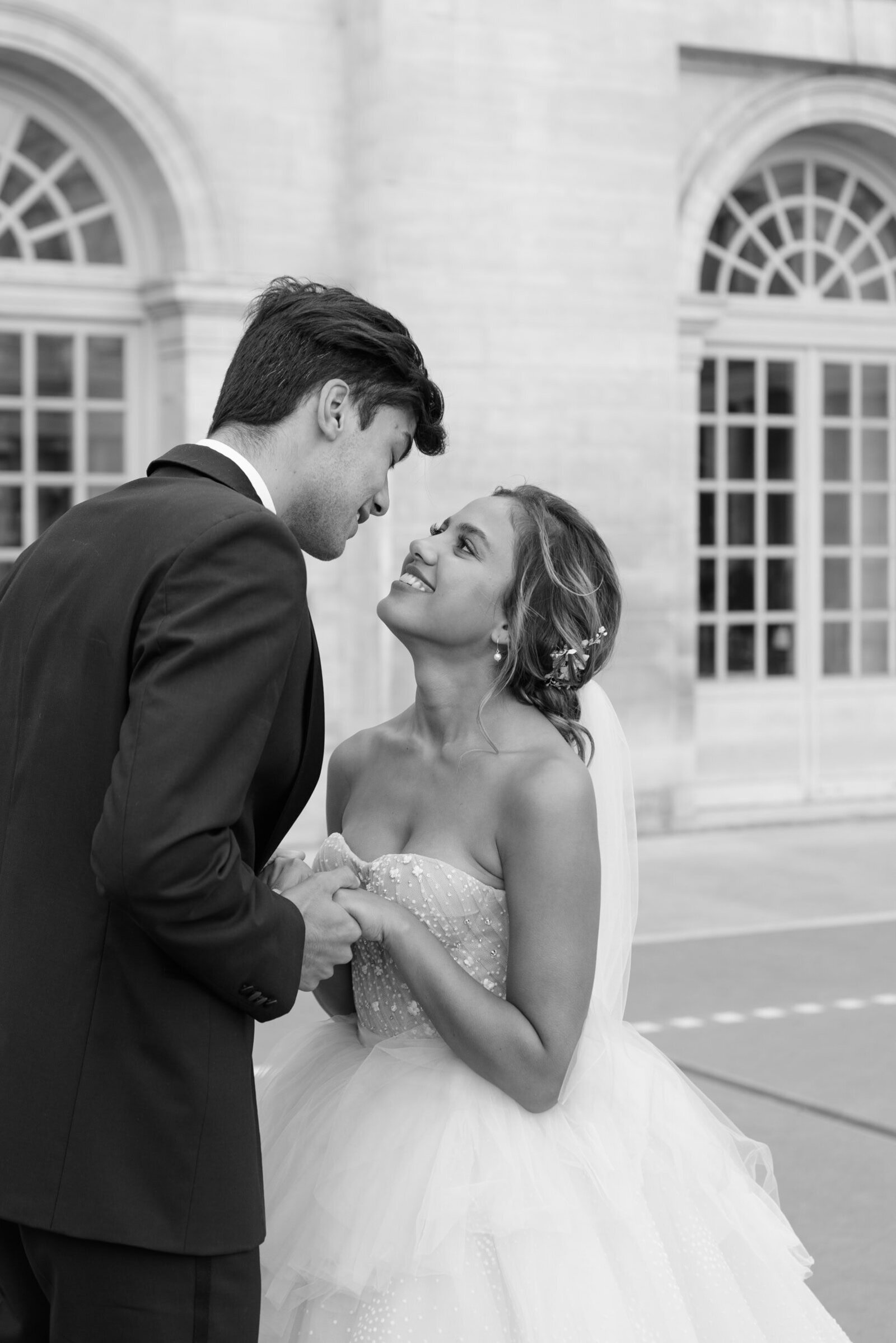 Destination Wedding Photographer in Stockholm Anna Lundgren Wedding Palais Royale Paris France_54