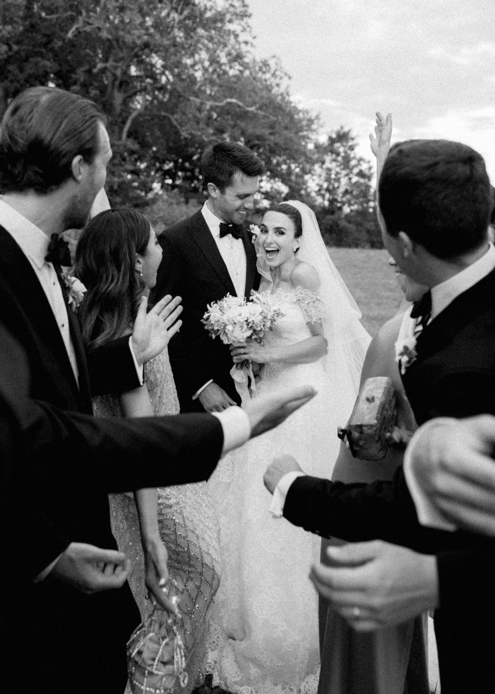 chateau-saint-martin-du-tertre-wedding-holly-clark-photography-719