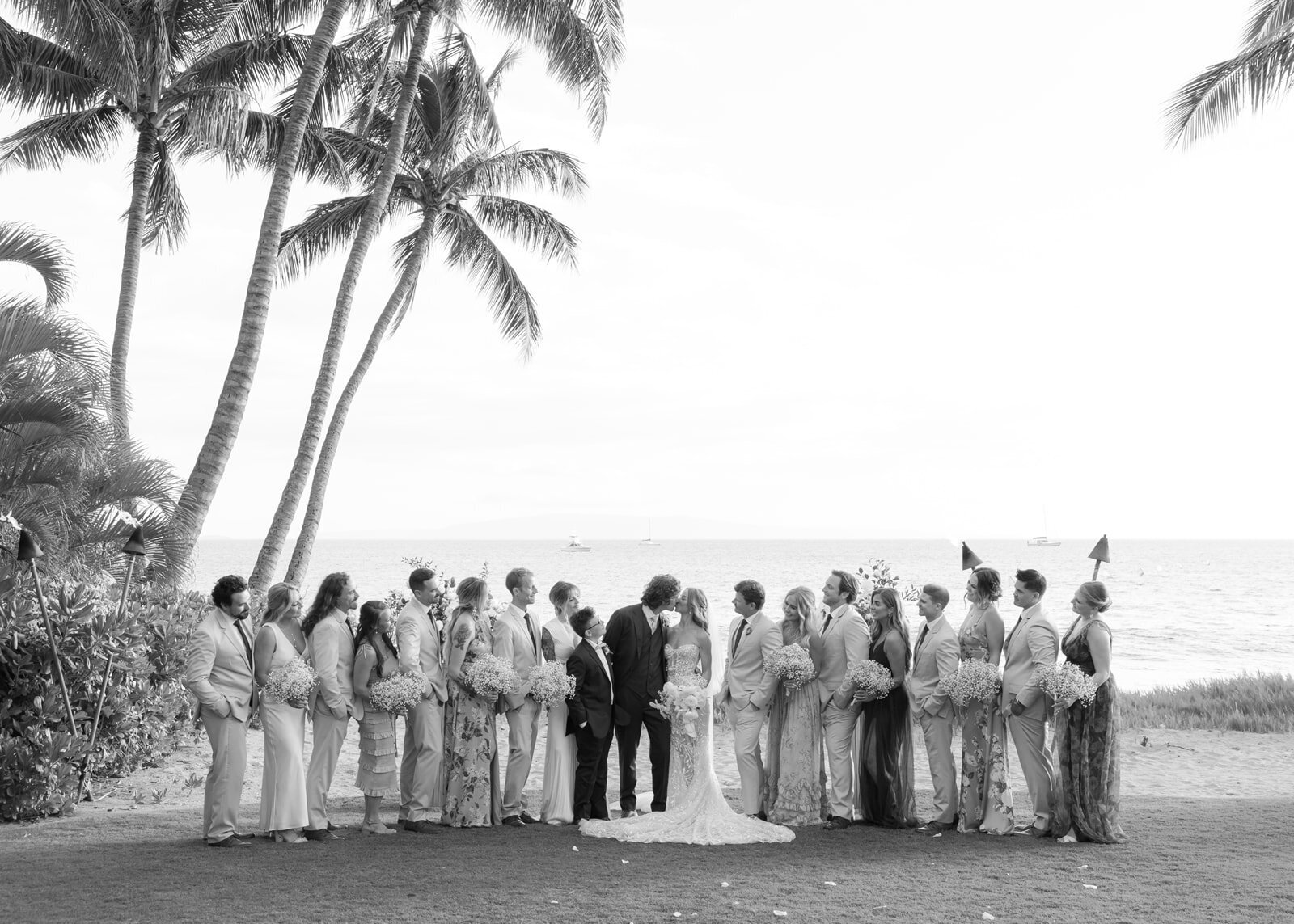9.12-Sydney-John-Sugar-Beach-Maui-Wedding-690