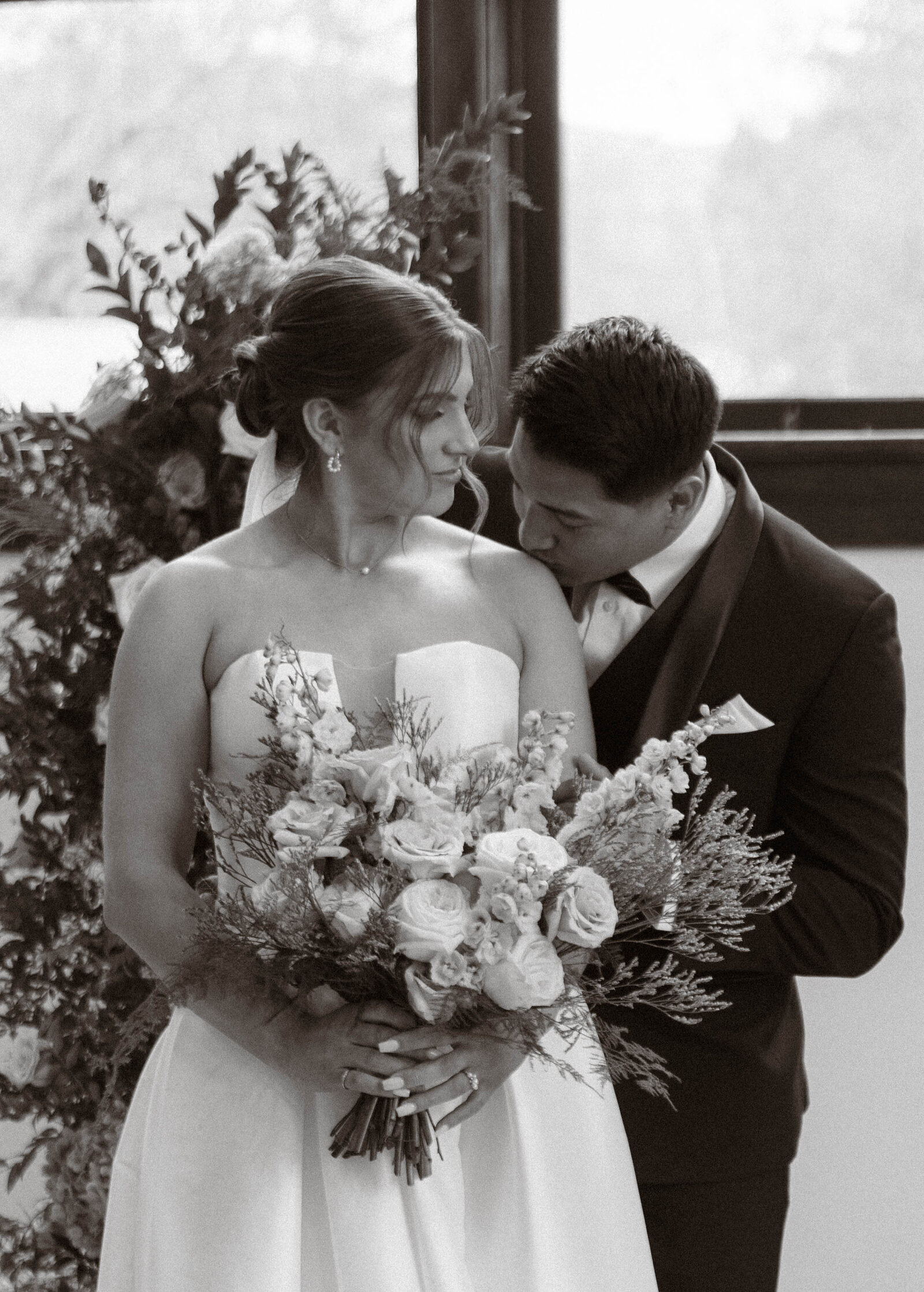 Boise idaho TRICA Wedding Destination Wedding Krysta Timmons Photography