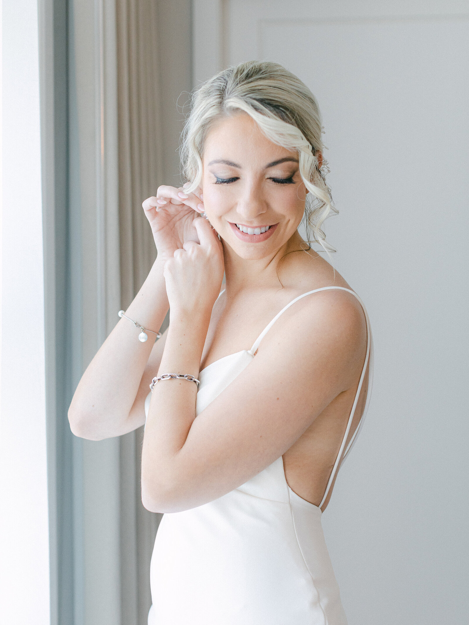 42-torianna-brooke-portraiture-perry-lane-hotel-savannah-wedding-photographer-rachel-and-jackson