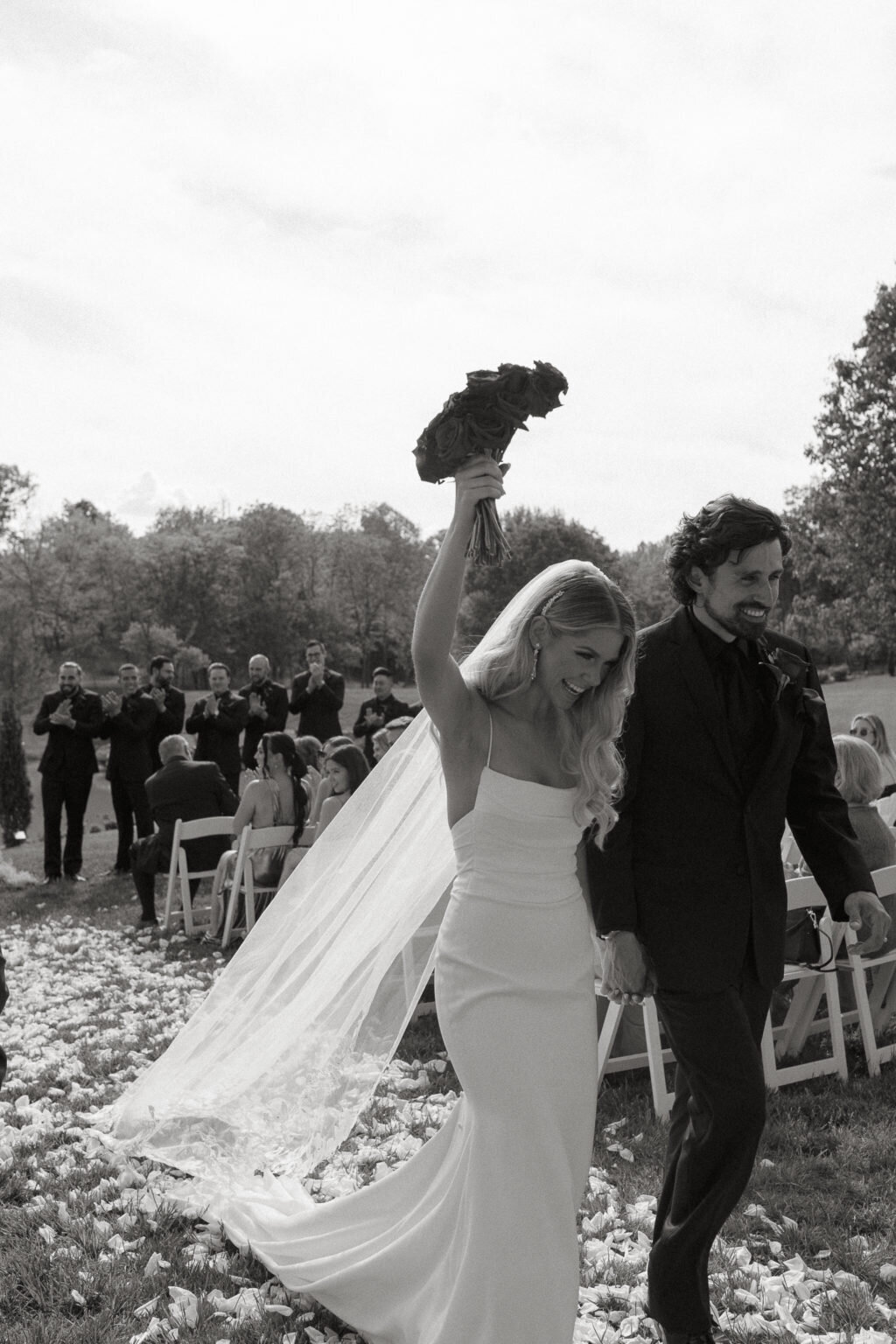 kentucky-wedding-photographer-modern-couple