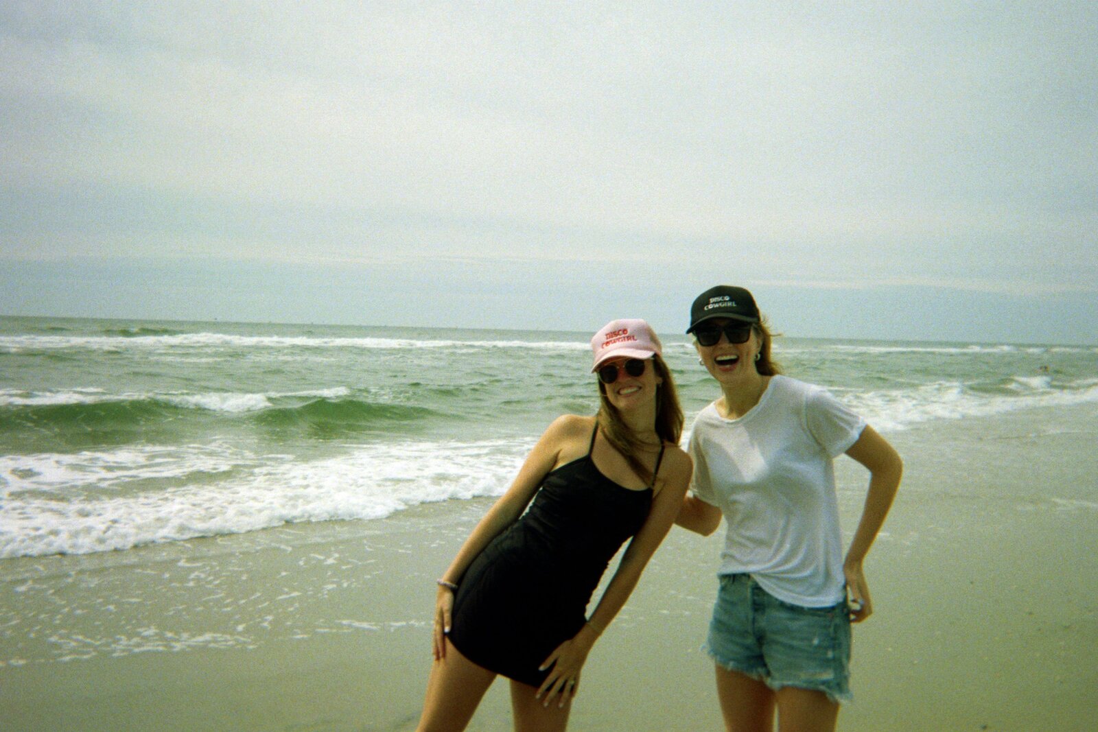 AVALON SARAH+KELLY BEACH