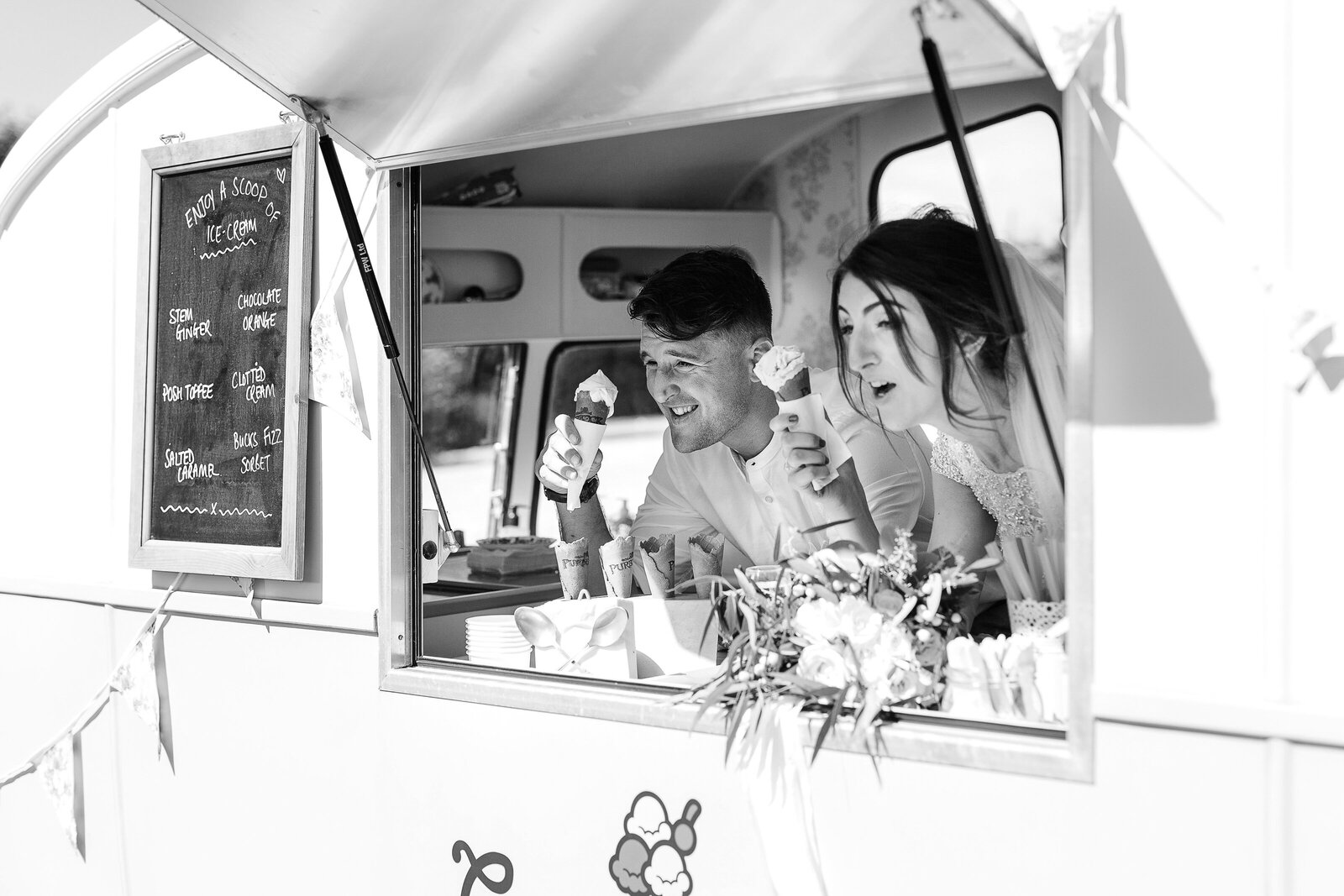 adorlee-507-southend-barns-wedding-photographer